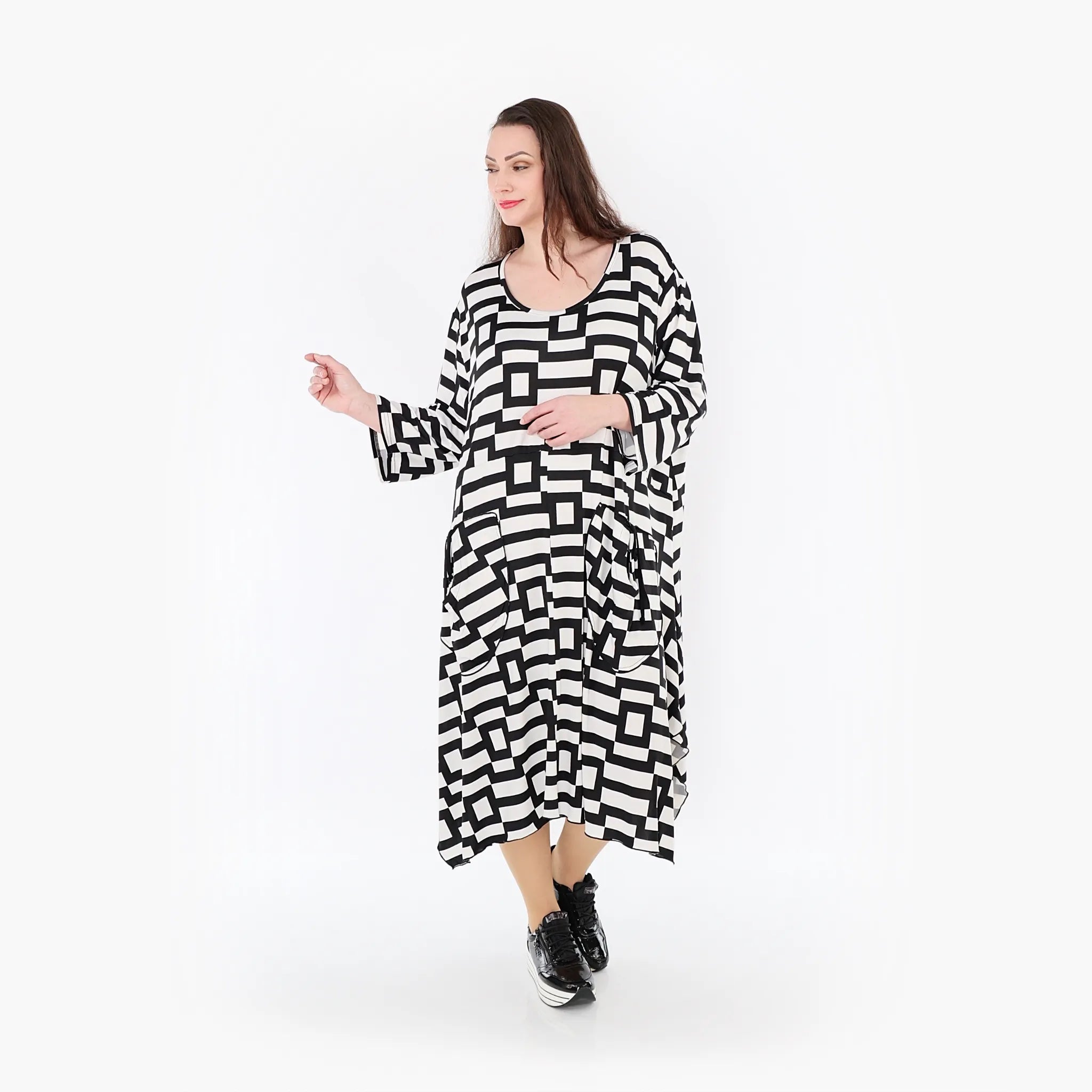  Ballonkleid von AKH Fashion aus Materialmix, 1314.06025, Weiß/Schwarz, Kariert, Schick