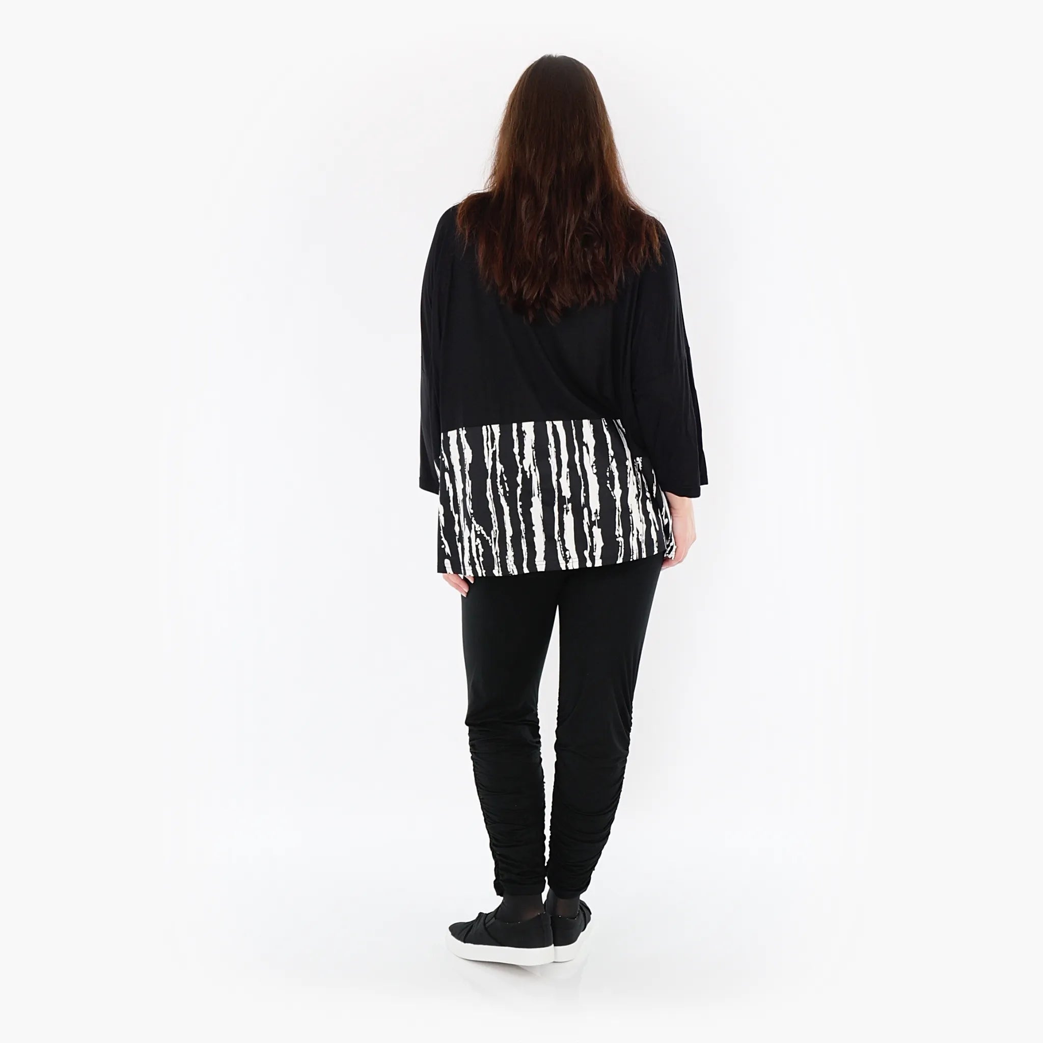  AKH Fashion Bigshirt in kastiger Form, aus Baumwolle, 1418.06888, Schwarz/Weiß, Schick