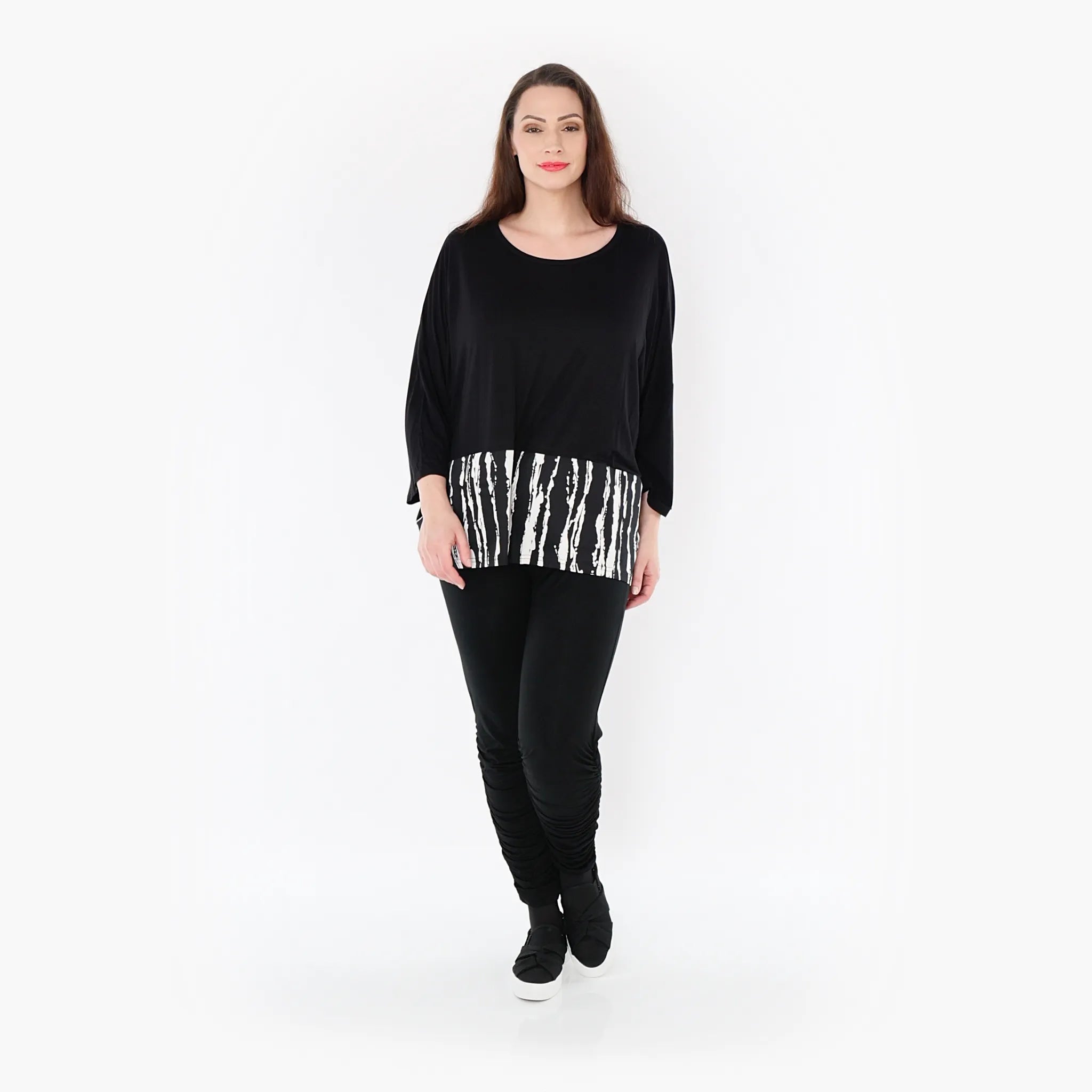  AKH Fashion Bigshirt in kastiger Form, aus Baumwolle, 1418.06888, Schwarz/Weiß, Schick