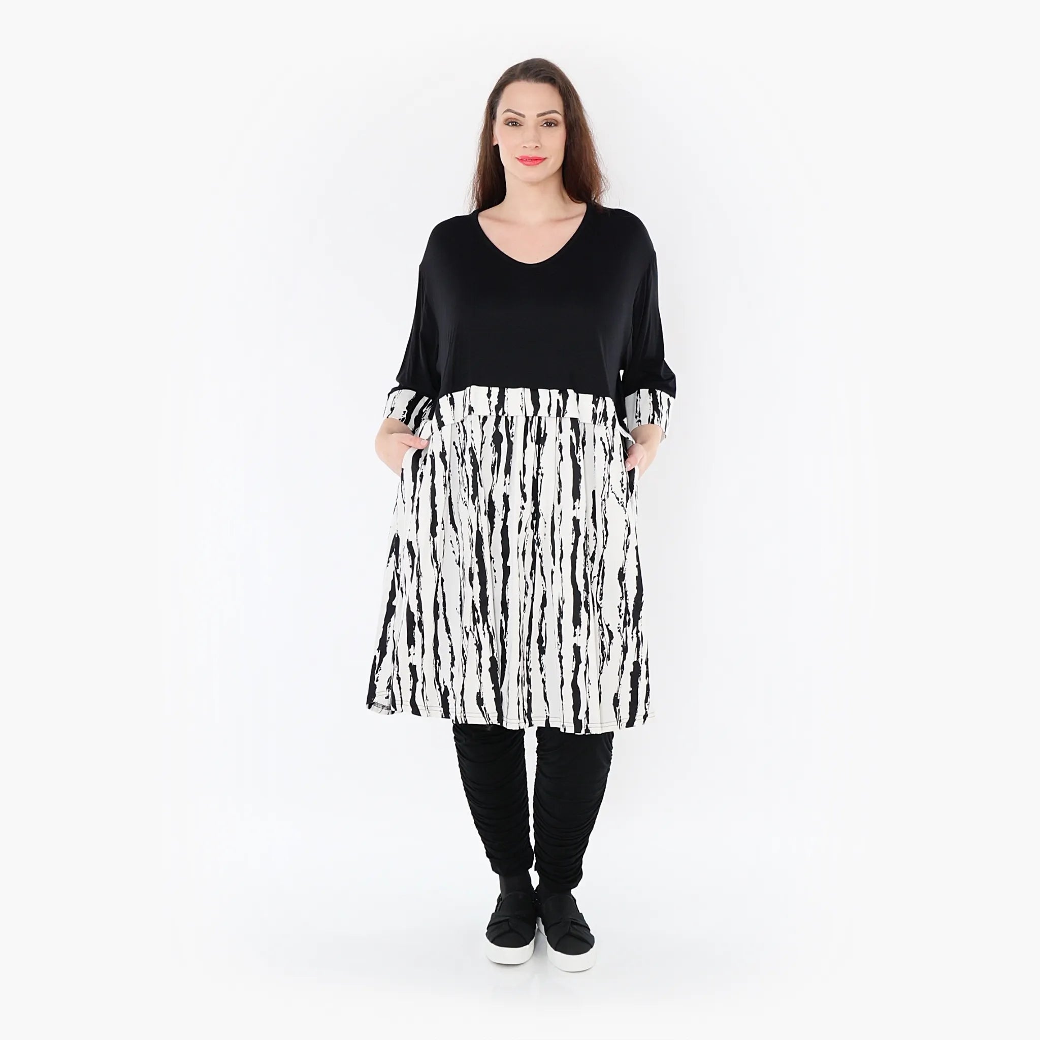  A-Form Shirt von AKH Fashion aus Viskose, 1418.06900, Weiß/Schwarz, Schick, Modern, Bequem