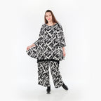  AKH Fashion Bigshirt in Glocken-Form, aus Materialmix, 1453.01892, Schwarz/Weiß, Abstrakt