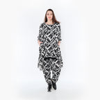  AKH Fashion Bigshirt in Vokuhila-Form, aus Materialmix, 1453.06837, Schwarz/Weiß, Abstrakt