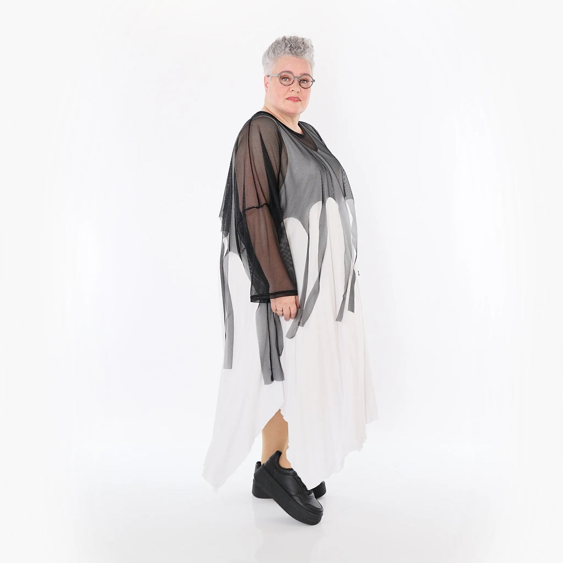  AKH Fashion Bigshirt in kastiger Form, aus Viskose, 1474.06966, Schwarz, Ausgefallen, Zeitlos