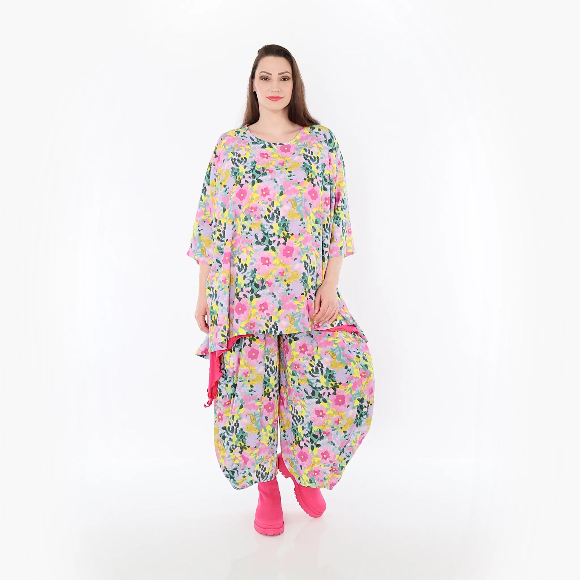  A-Form Bigshirt von AKH Fashion aus Viskose, 1479.00593, Multicolor, Blumen, Ausgefallen