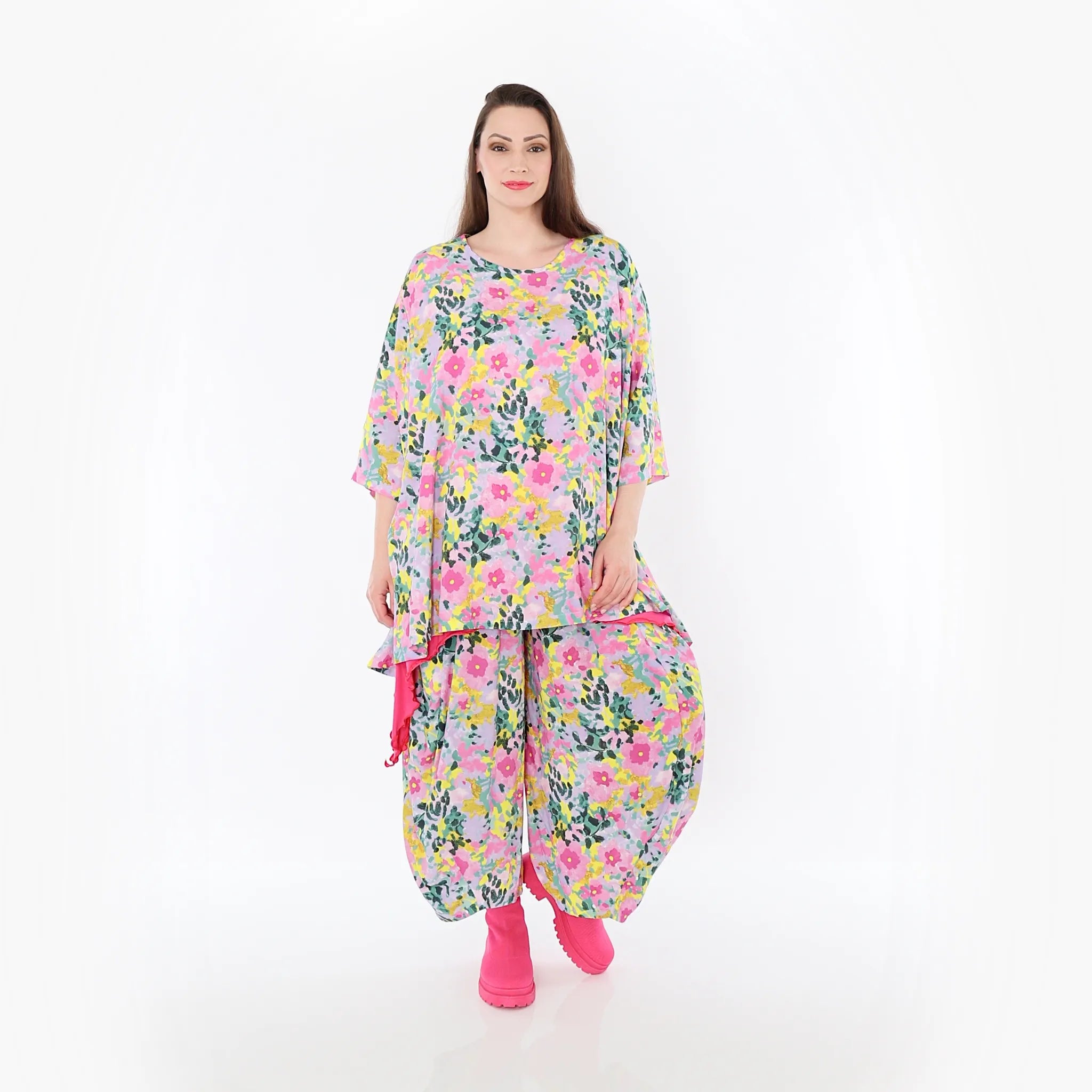  A-Form Bigshirt von AKH Fashion aus Viskose, 1479.00593, Multicolor, Blumen, Ausgefallen