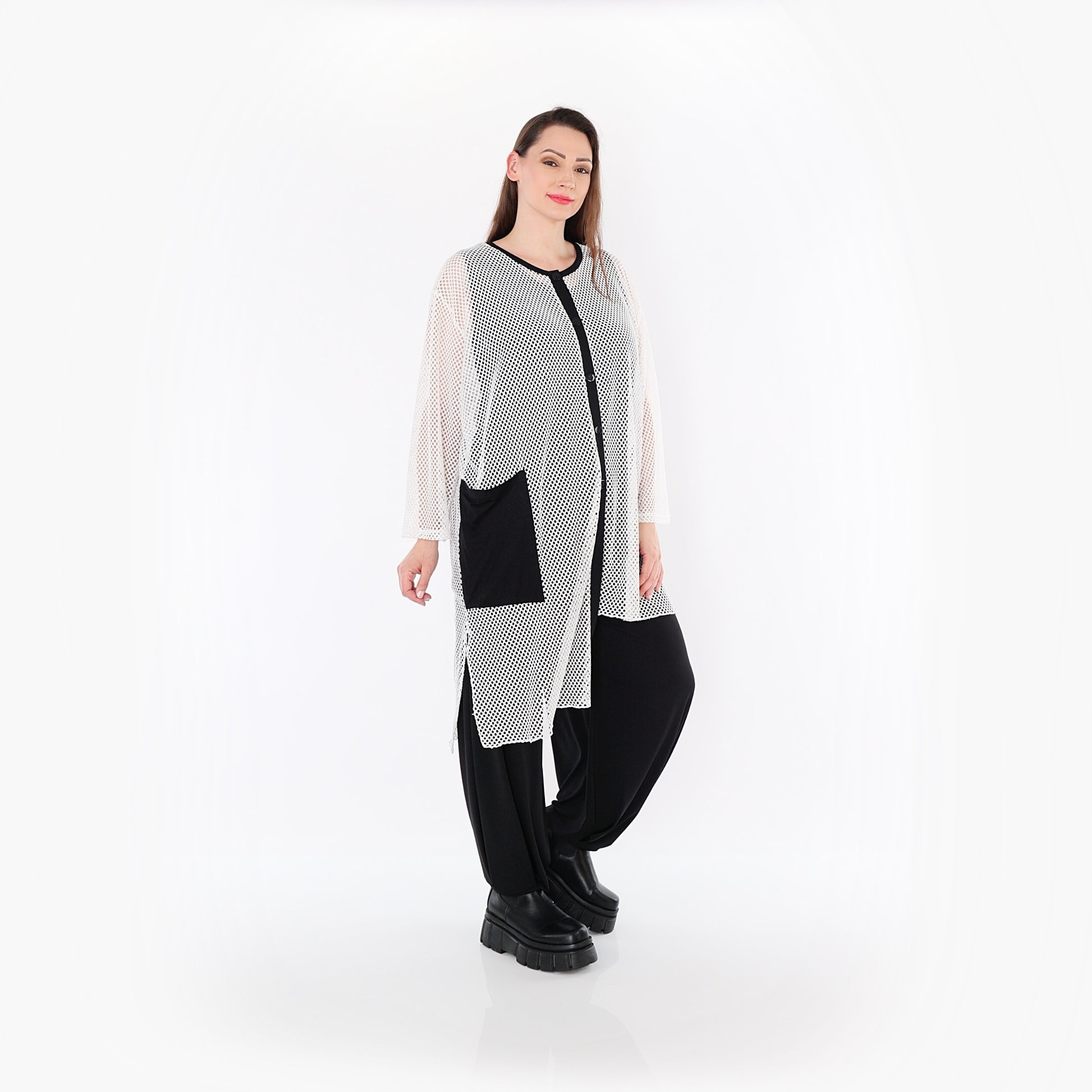  AKH Fashion Bluse in asymmetrischer Form, aus Baumwolle, 1500.07101, Weiß/Schwarz, Schick