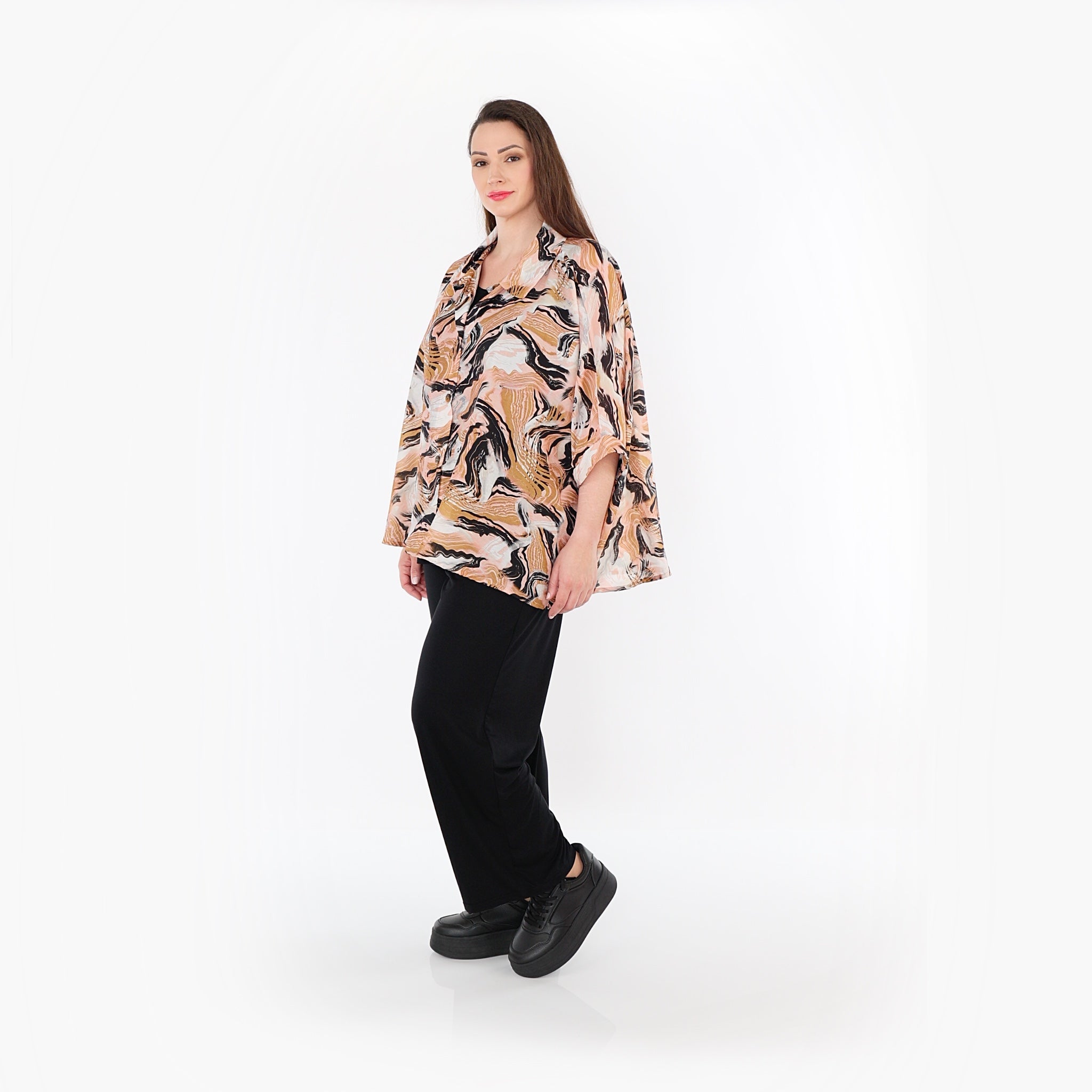  AKH Fashion Bluse in gerundeter Form, aus Rayon, 1510.07092, Cognac/Rosa/Schwarz, Wellen
