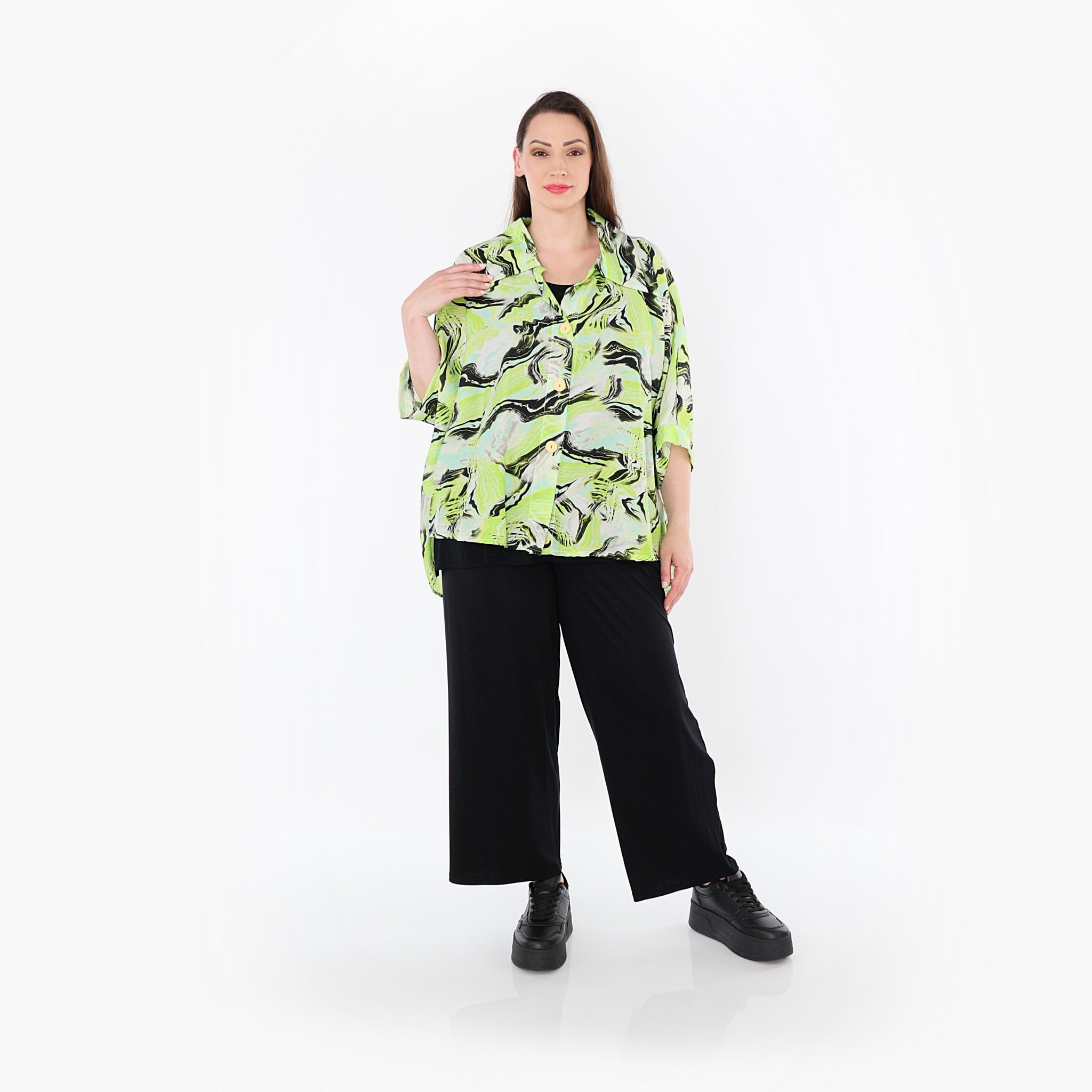  AKH Fashion Bluse in gerundeter Form, aus Rayon, 1510.07092, Grün/Türkis/Schwarz, Wellen