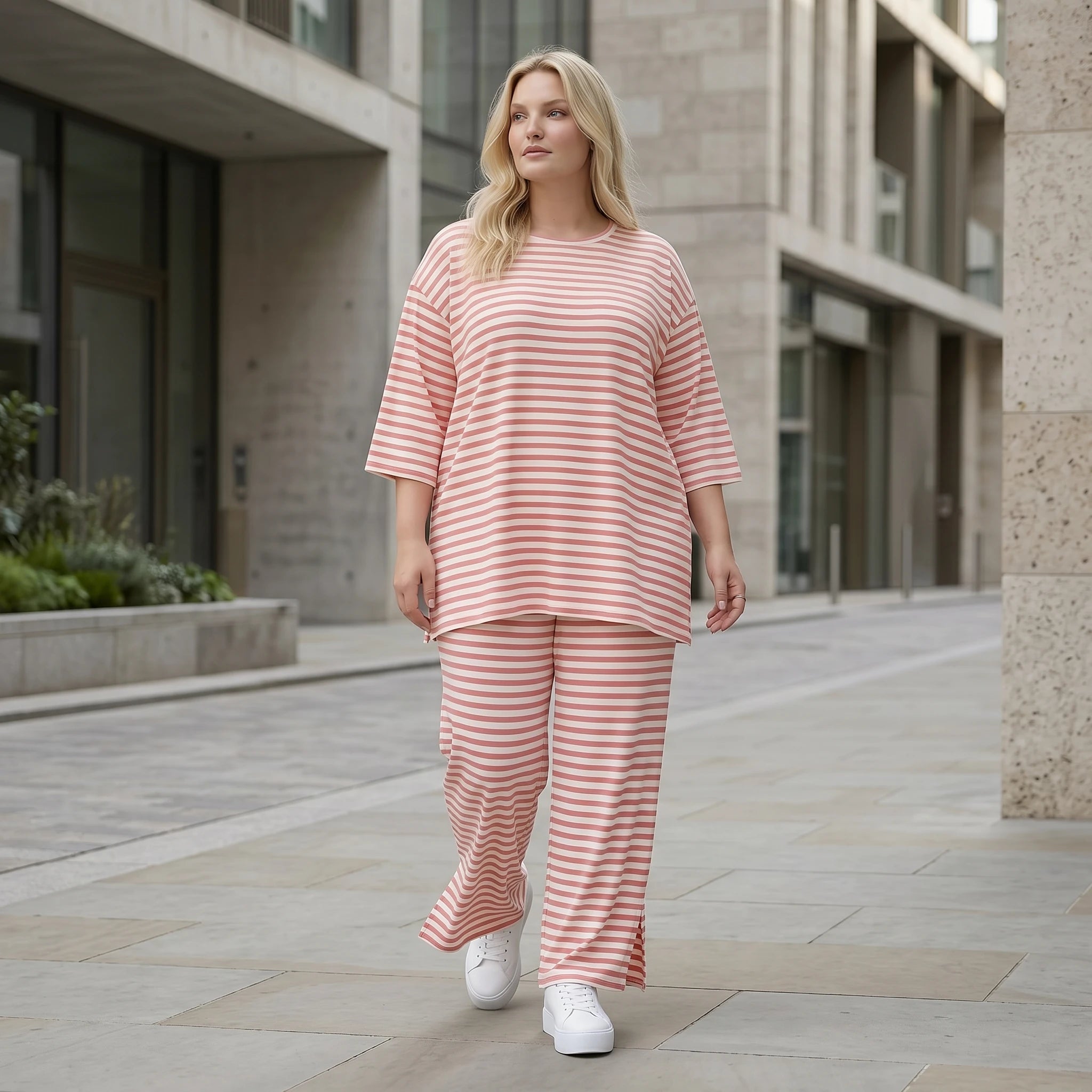 Stilvolle Lagenlook Hose aus weichem Jersey in legerer Oversize Form mit Schlitz, Weiß/Lachs