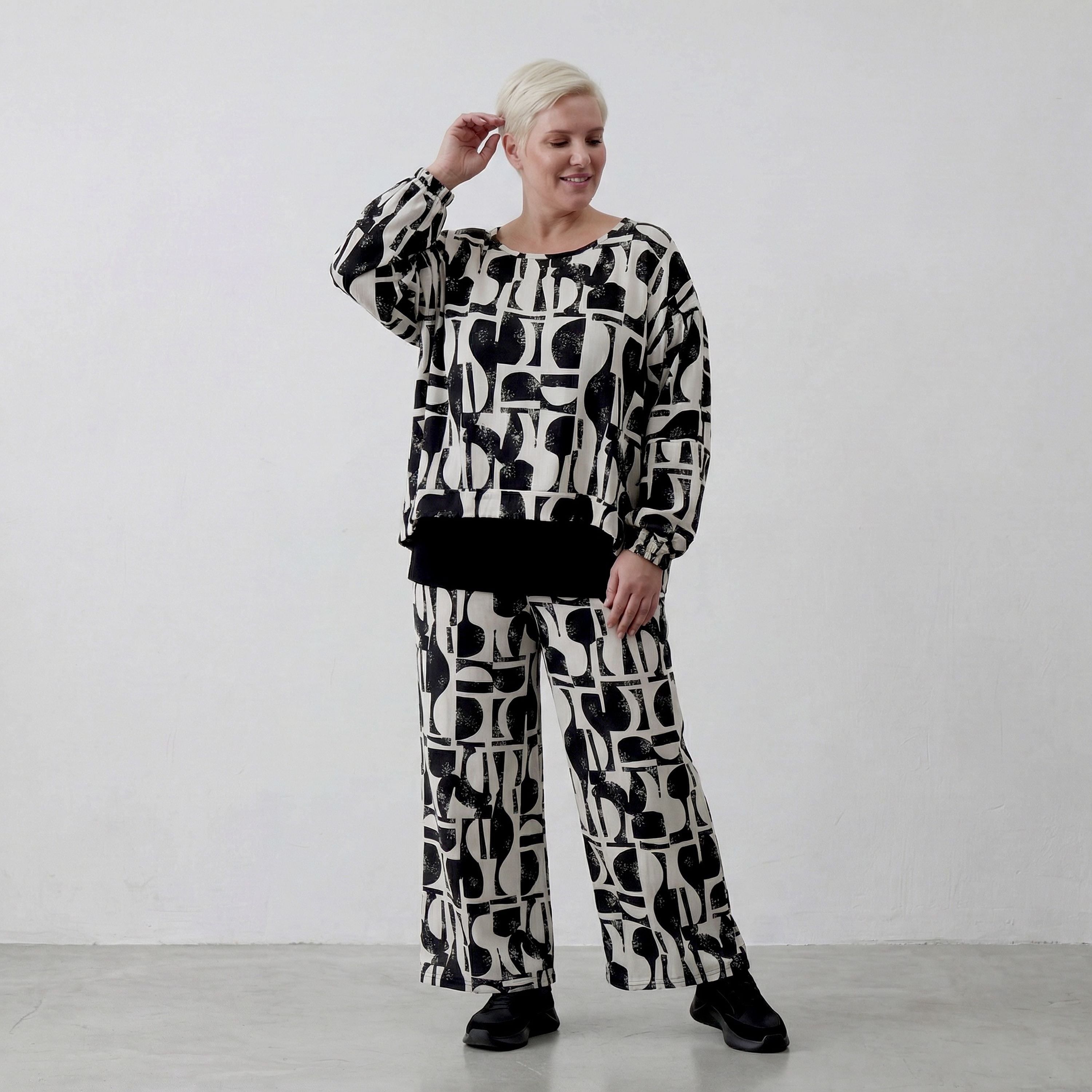 Damen Überwurf Lagenlook Materialmix, kastiger Schnitt, Langarm, Schlitze, Oversize große Größen – AKH Fashion