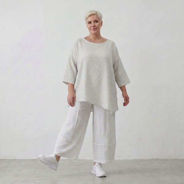 Leichtes Baumwollshirt Hellblau Ecru im Lagenlook Oversize sehr leger mit zipfeligem Saum
