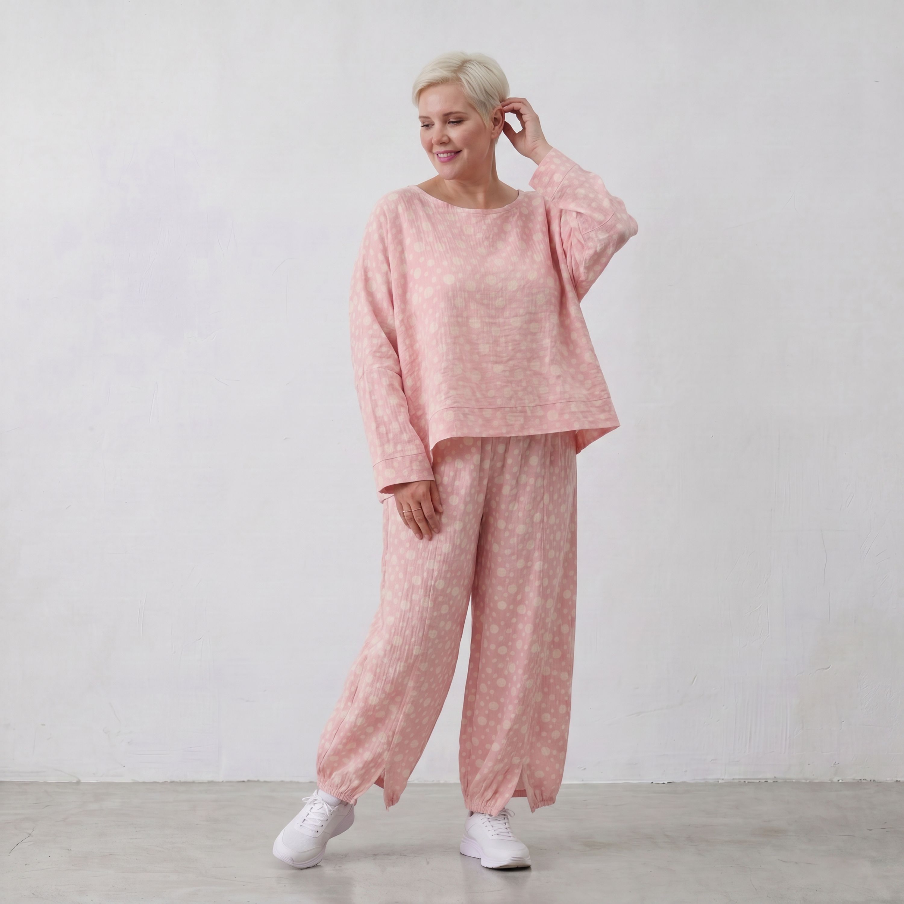 Zeitlose Oversize Ballonhose aus Baumwolle in Rosa Ecru luftig leger Lagenlook fliessend