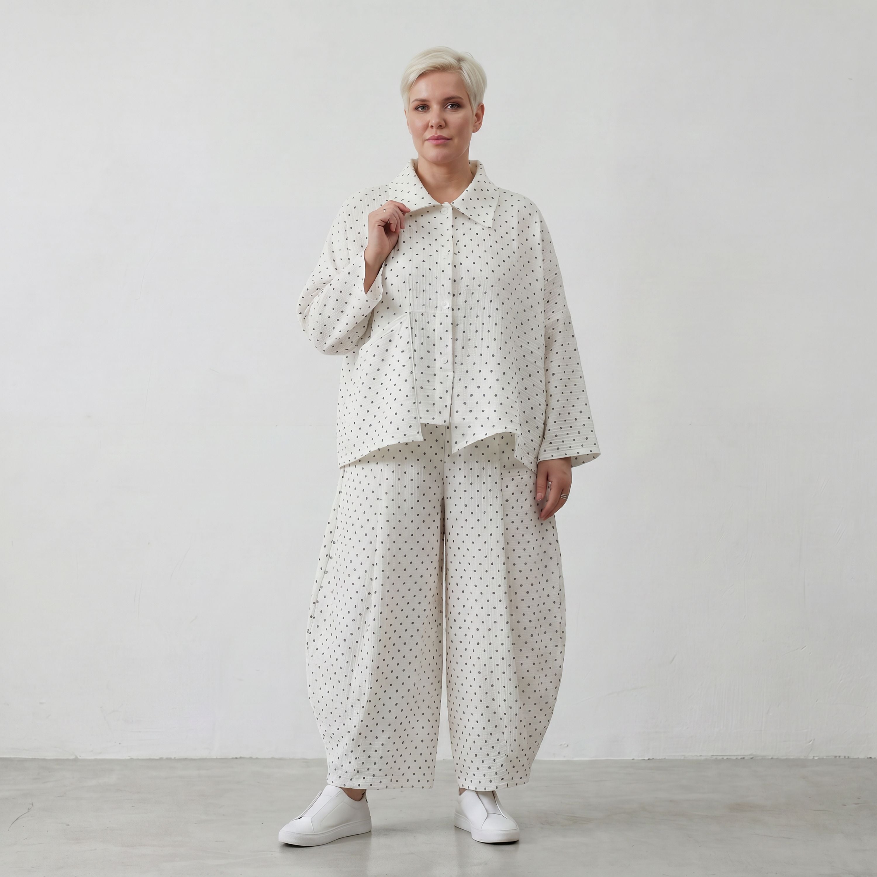Ausgefallene Oversize Ballonhose im Weiß Schwarz Karomuster leger zeitlos modern chic