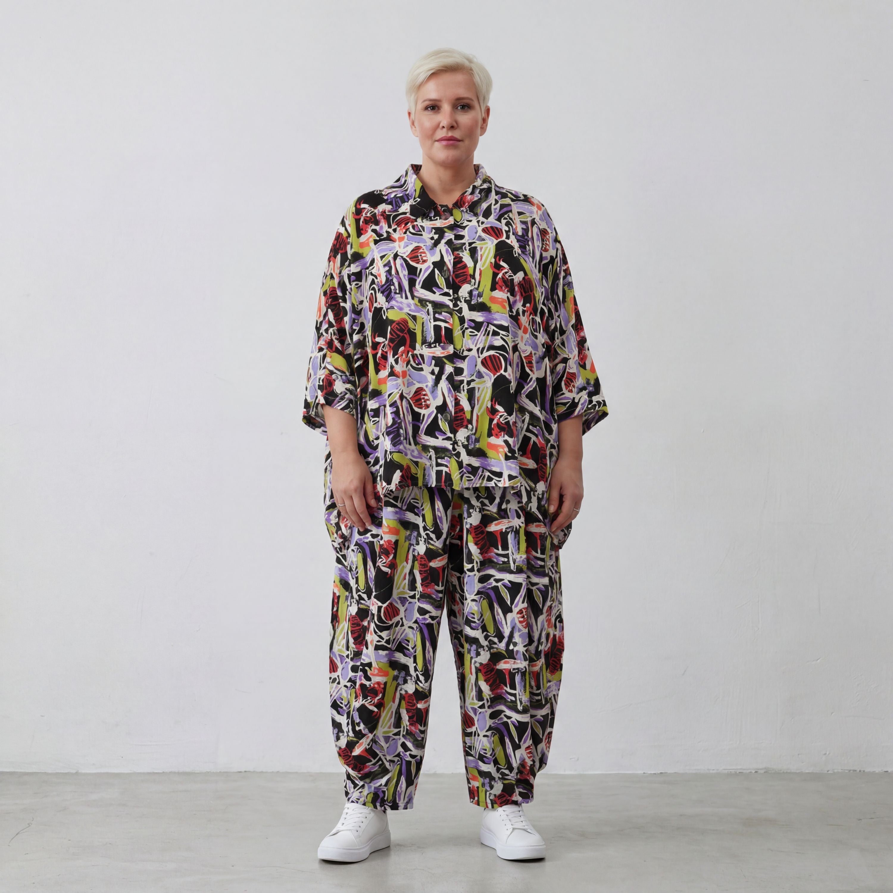 Fliessende Ballonhose Oversize Lagenlook in Schwarz Oliv Lila leger zeitlos soft fallend
