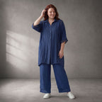 Dunkelblau fliessend Viskosebluse Leinenoptik Lochmuster leger Oversize Lagenlook luftig