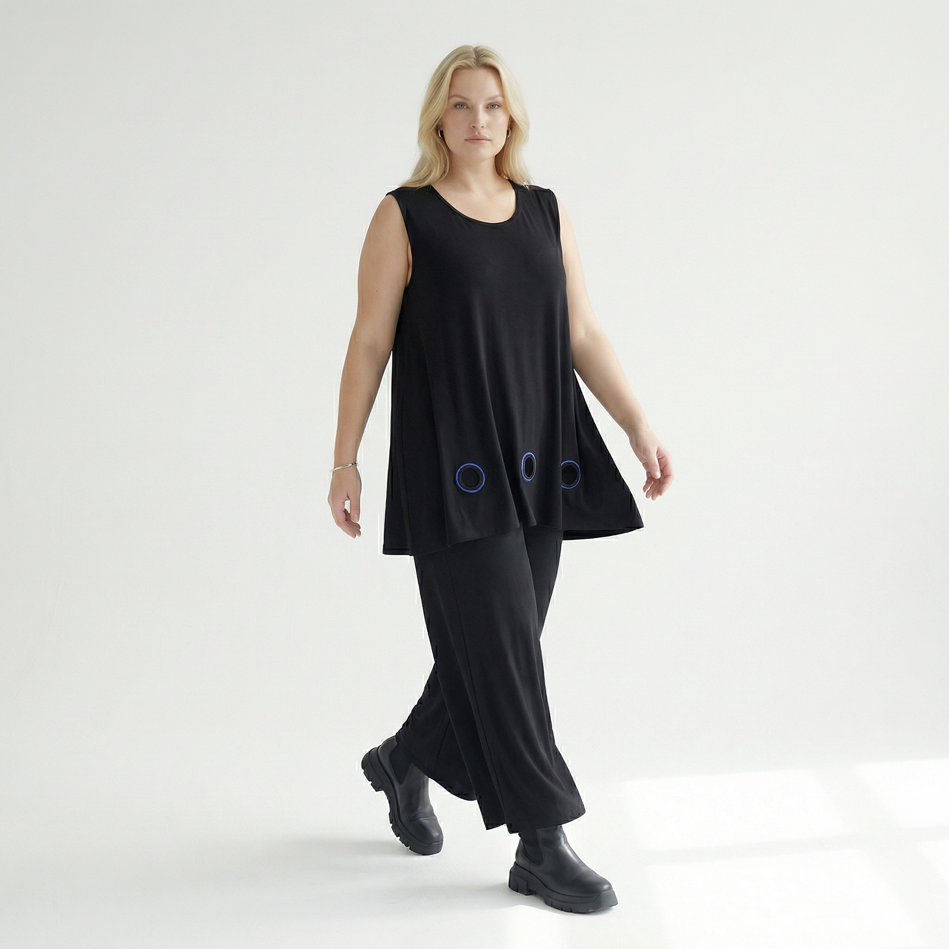  AKH Fashion Top in gerader Form, aus Viskose, 1416.06675, Schwarz/Blau, Schick, Modern