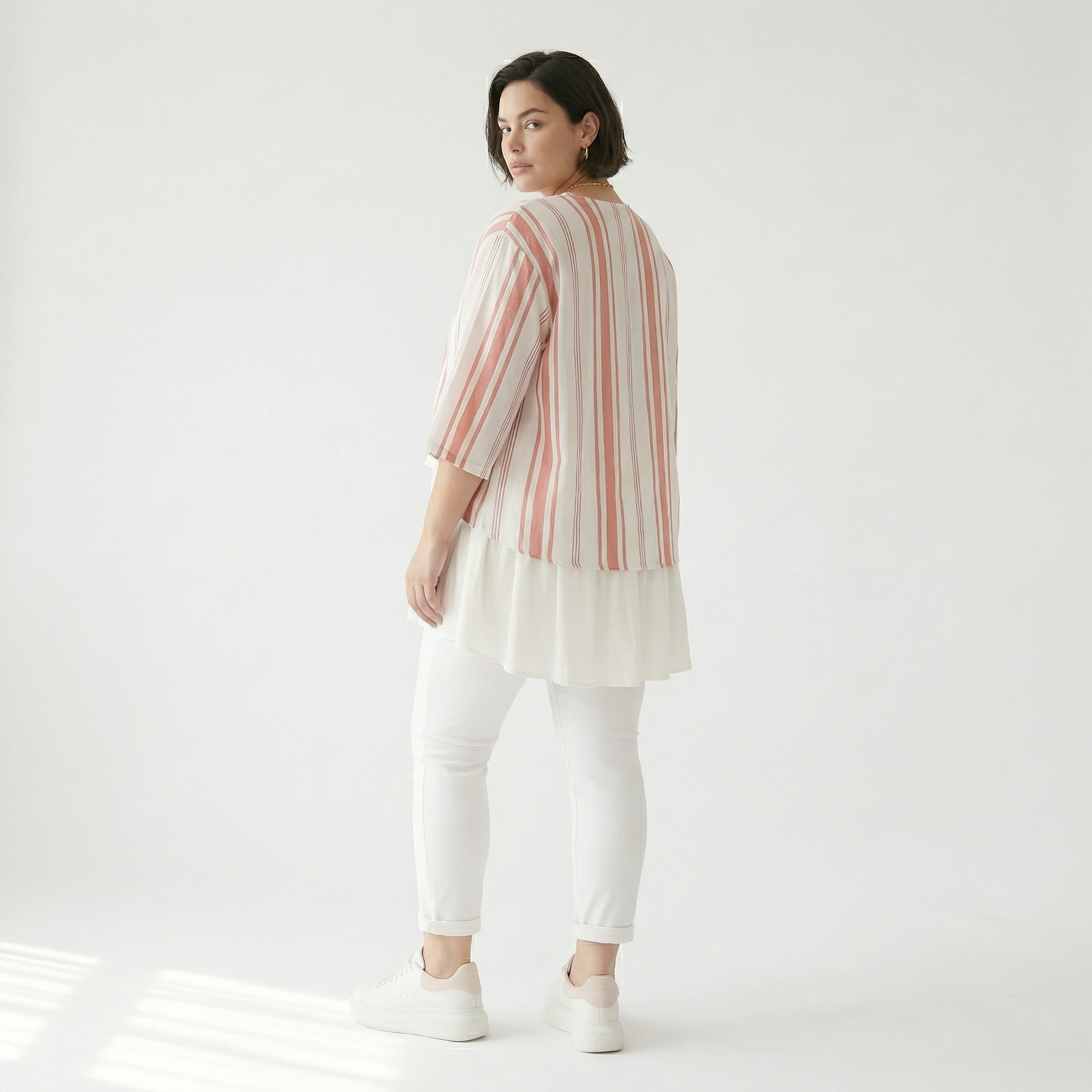  AKH Fashion Jacke in gerundeter Form, aus Baumwolle, 1420.00130, Weiß/Apricot, Schick