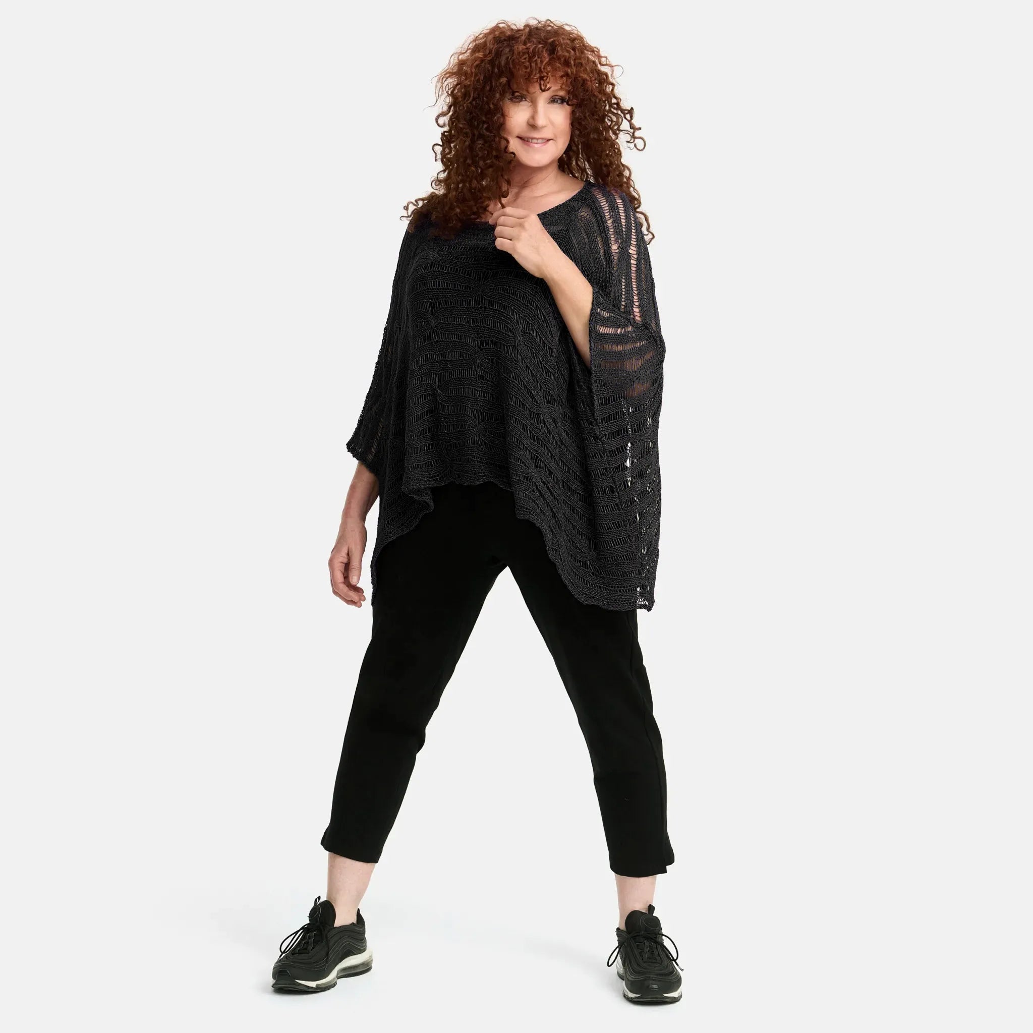  Amandine Pullover in kastiger Form, aus Baumwolle, A2805, Schwarz, Schick, Modern, Bequem