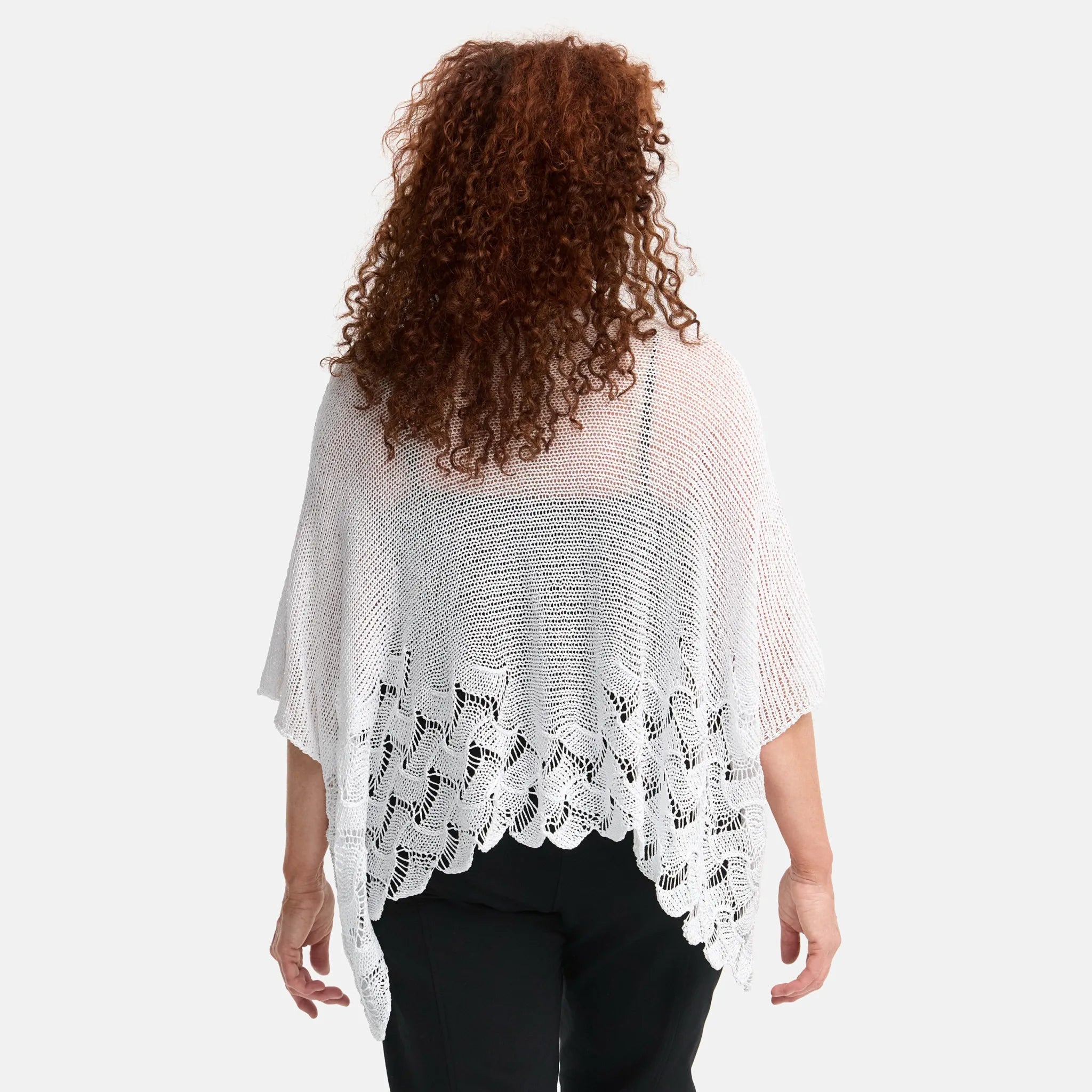  Amandine Pullover in kastiger Form, aus Baumwolle, A2806, Weiß, Schick, Modern, Bequem
