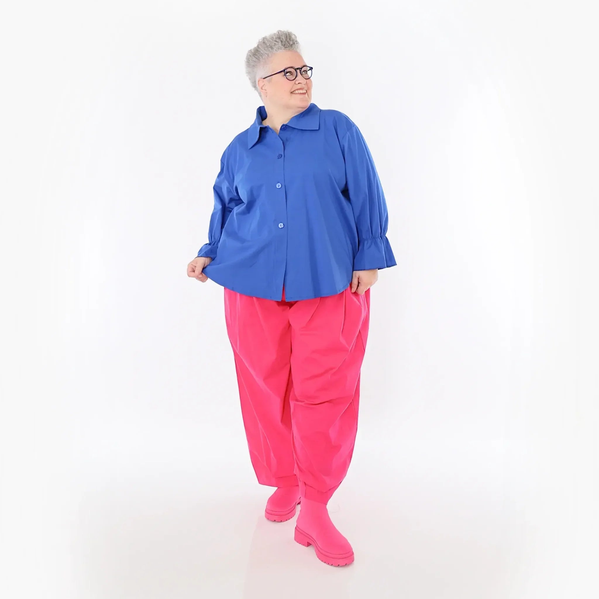  AKH Fashion Bluse in gerundeter Form, aus Baumwolle, 1482.07062, Royalblau, Ausgefallen