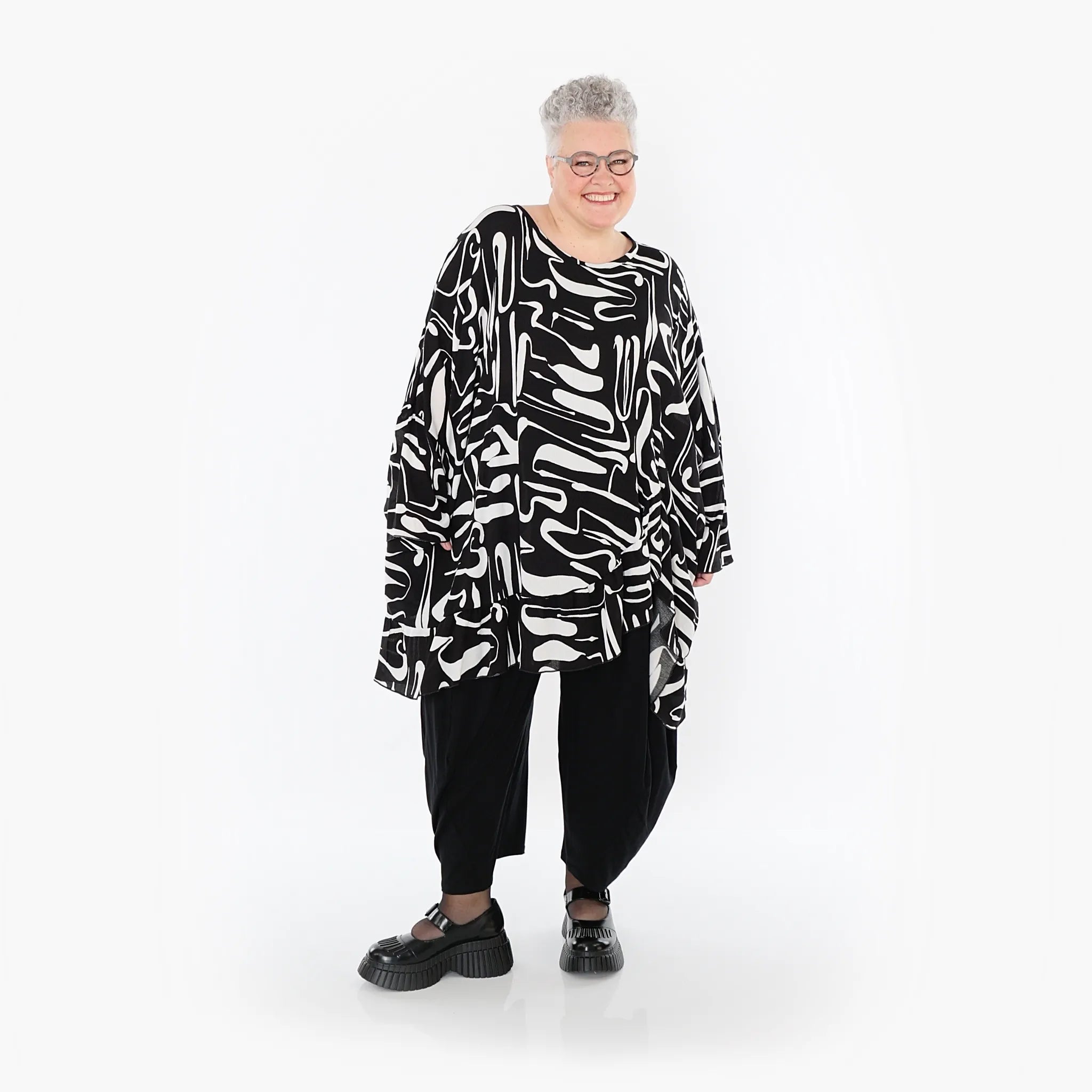 A-Form Bigshirt von AKH Fashion aus Viskose, 1487.06911, Schwarz/Weiß, Pinselstrich, Schick