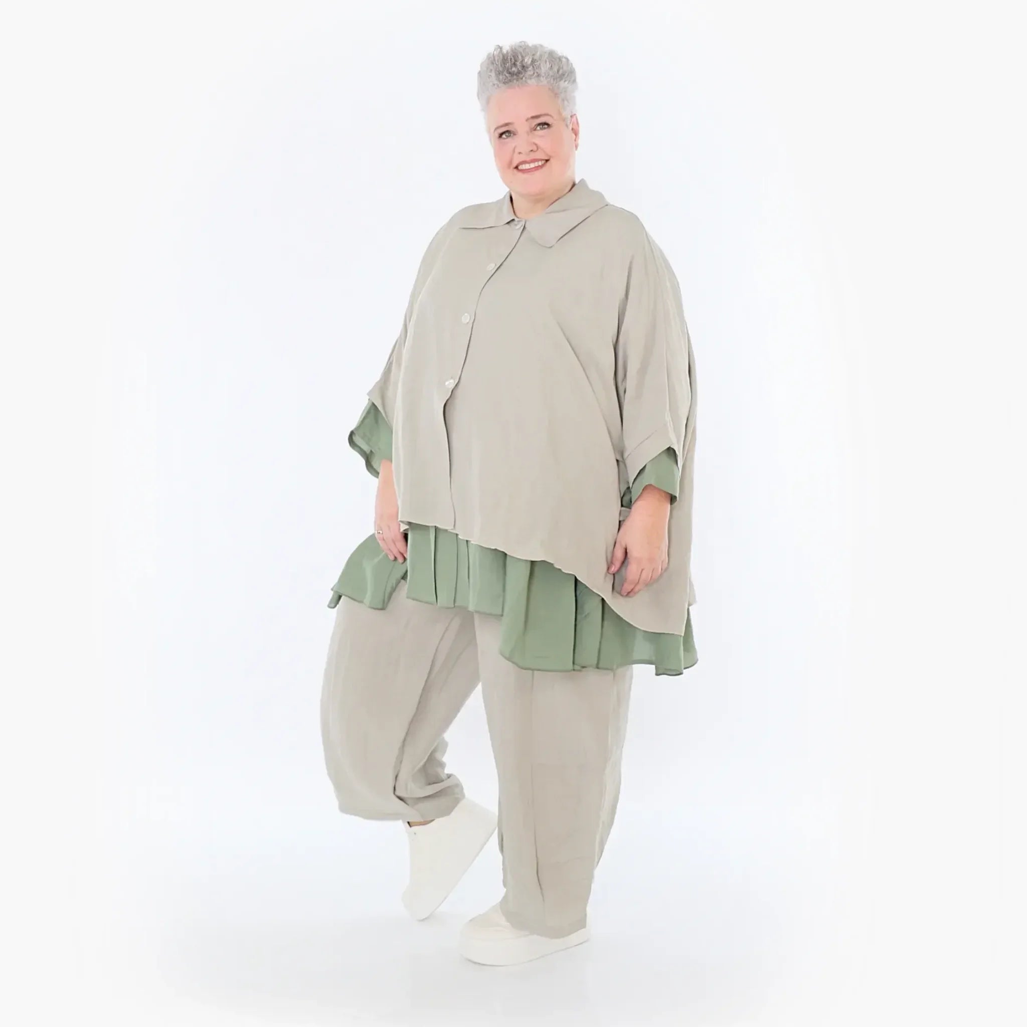  AKH Fashion Jacke in gerundeter Form, aus Viskose, 1490.07092, Beige, Ausgefallen, Zeitlos