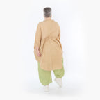  AKH Fashion Bluse in gerundeter Form, aus Baumwolle, 1501.07106, Cognac, Ausgefallen