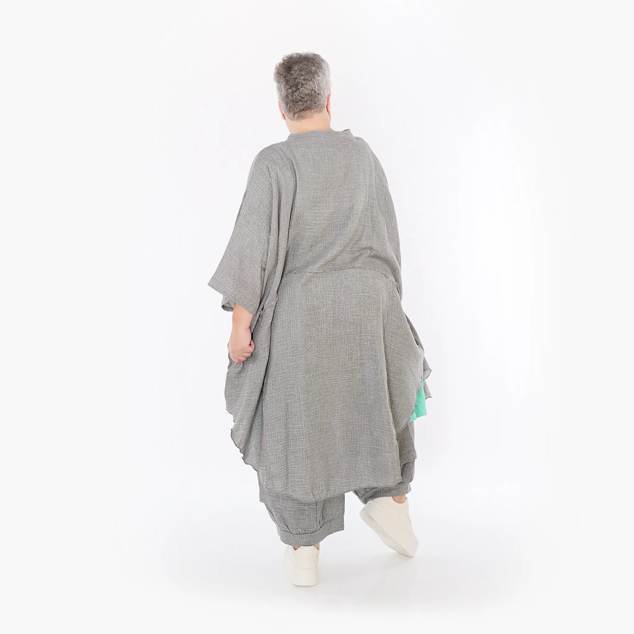  AKH Fashion Jacke in gerundeter Form, aus Baumwolle, 1501.07107, Grau, Ausgefallen, Schick
