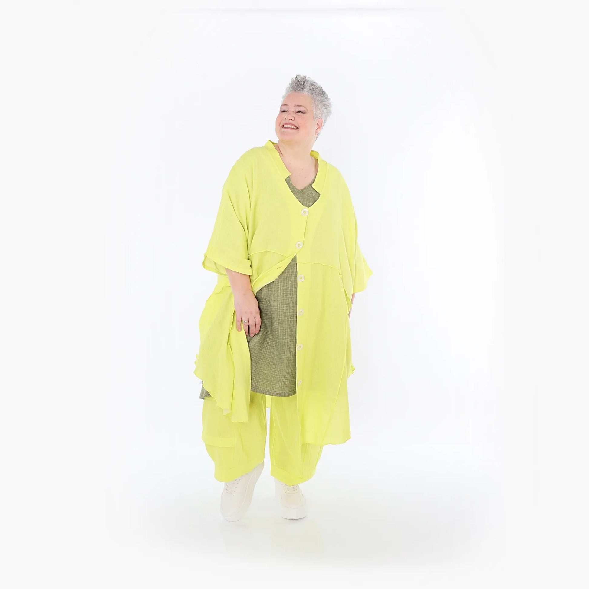  AKH Fashion Jacke in gerundeter Form, aus Baumwolle, 1501.07107, Lime, Ausgefallen, Schick