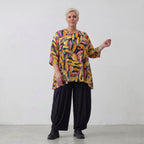 Mehrfarbiges Chiffonshirt in weiter A-Form mit Blumenprint 3/4-Arm und Rundhalsausschnitt