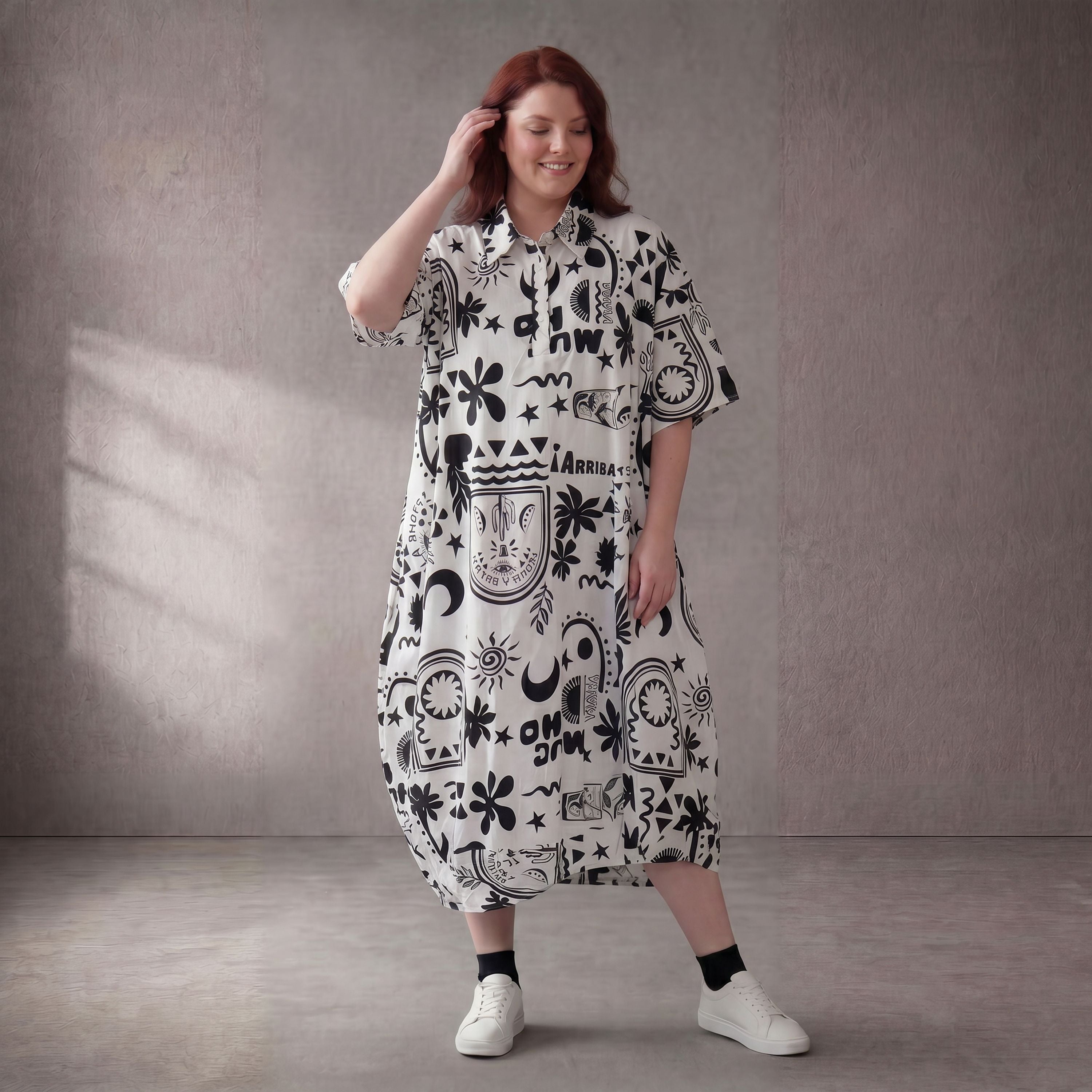 Leichtes Oversize Baumwollkleid Weiß Schwarz im Lagenlook mit Beachprint leger zeitlos