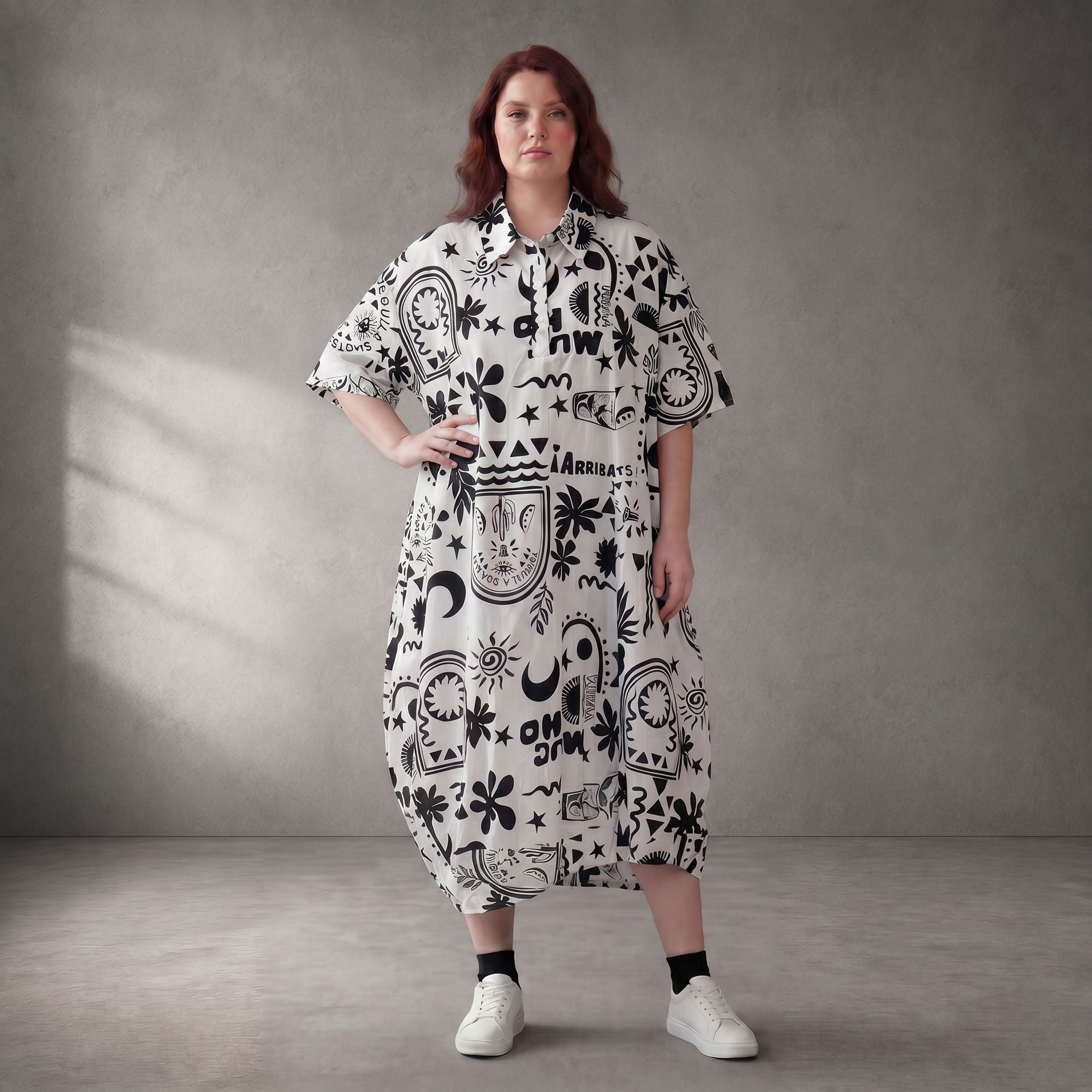 Leichtes Oversize Baumwollkleid Weiß Schwarz im Lagenlook mit Beachprint leger zeitlos