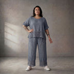 Zeitlose Leinenhose in Blau locker geschnitten mit ausgefallenem Detail und Komfortbund