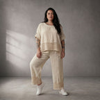Zeitlose Creme Leinenhose im leger Lagenlook mit Strickdetails und Komfortbund Sommerfit