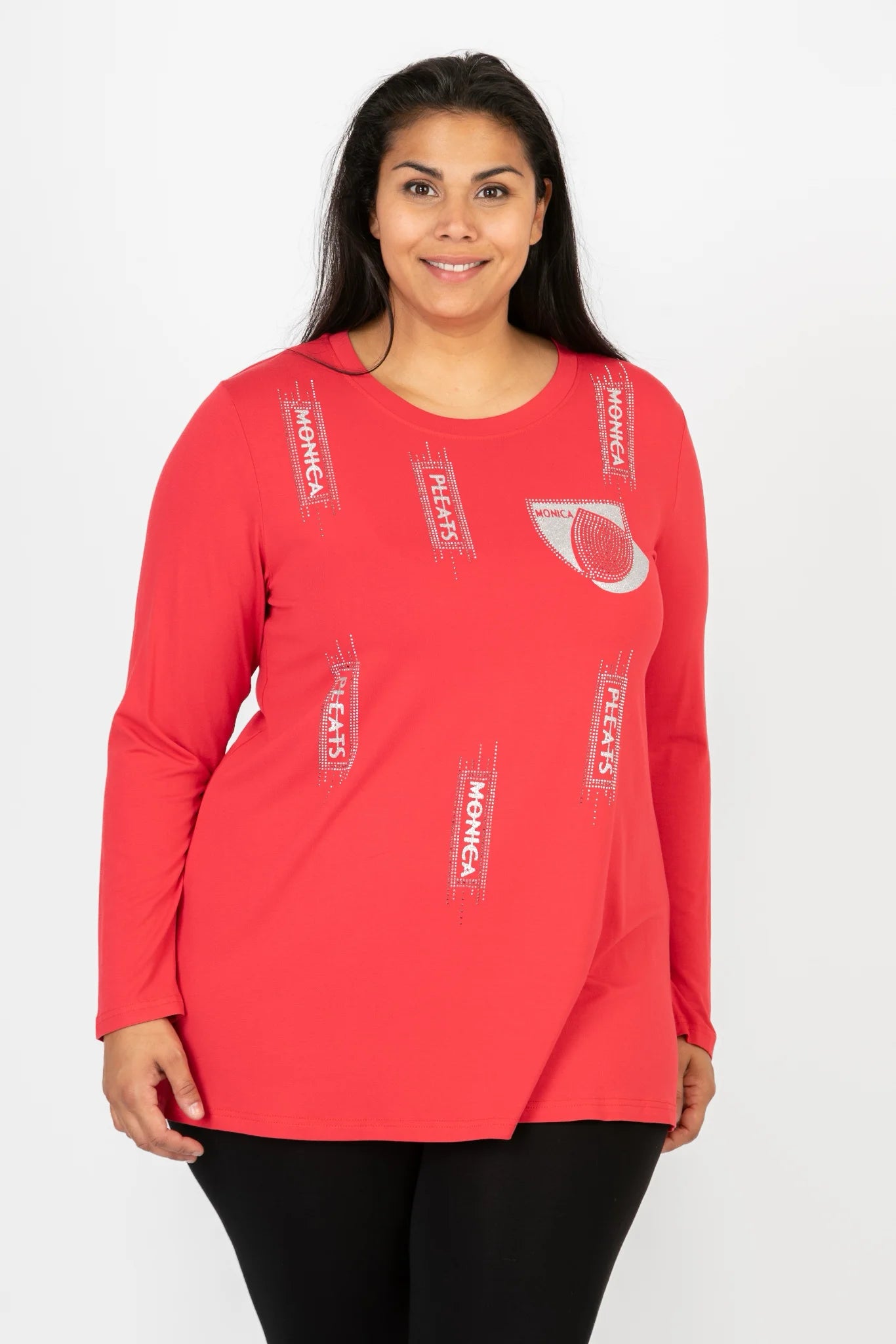  Ausgefallenes Shirt in Rot mit modernem Muster und Strassstein-Details für Curvy Mode