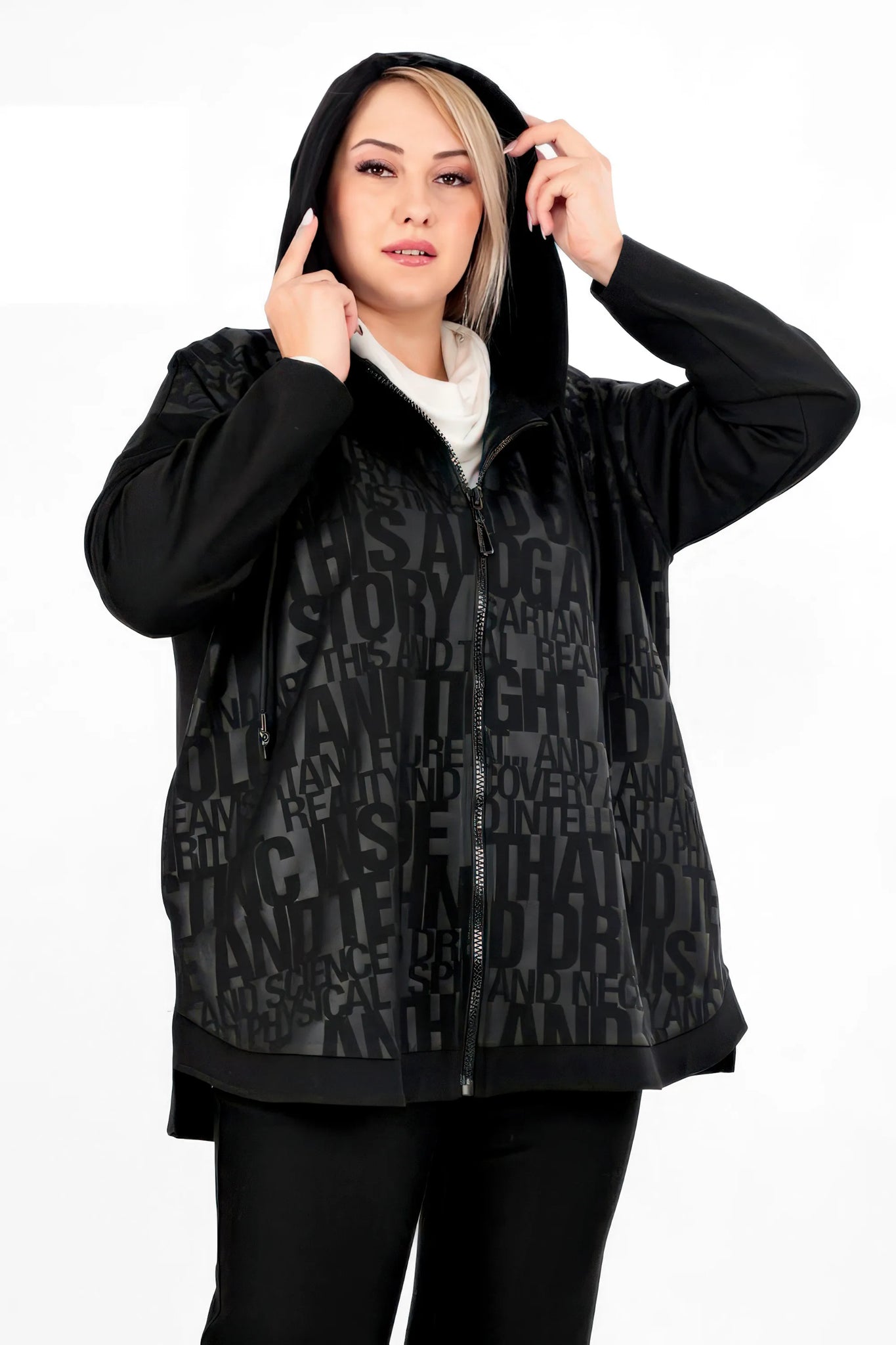  Divas Planet Jacke in gerader Form, aus Viskose, DP35380, Schwarz, Buchstaben, Schick