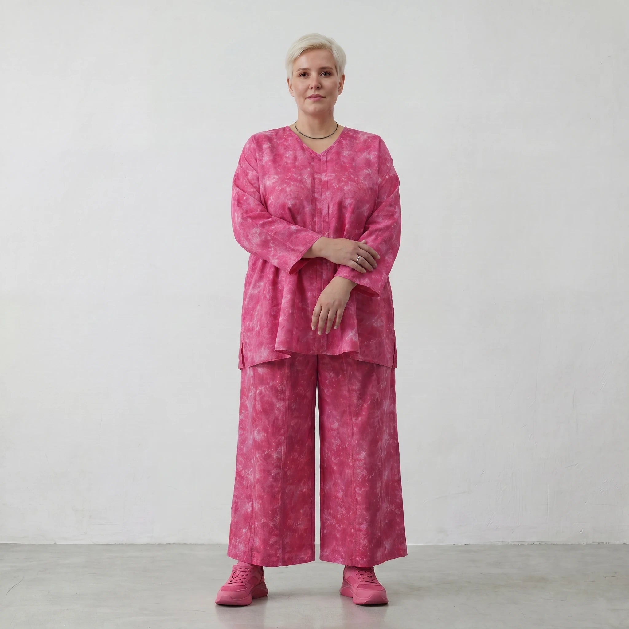 Fein gearbeitetes Oversize Lagenlook Shirt aus leichter Popeline Baumwolle mit Biesen, Fuchsia