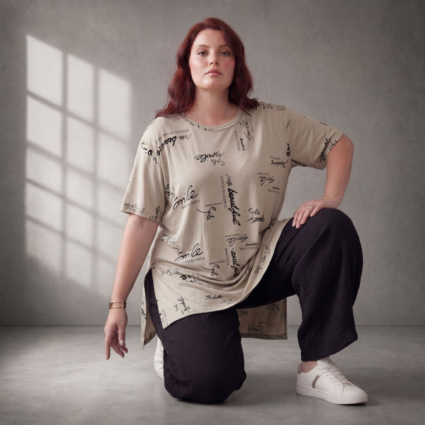 Damen Shirt Lagenlook Baumwolle Beige, A-Form, Kurzarm, Seitenschlitze, Oversize große Größen – Funky Diva