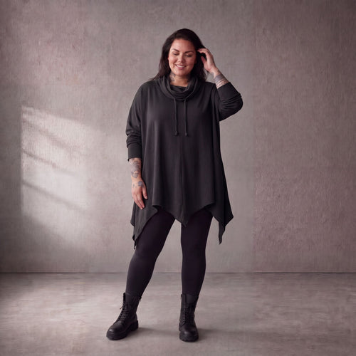 Damen Shirt Lagenlook Baumwolle Schwarz, A-Linie, 7/8-Arm, Rollkragen, Oversize große Größen – Funky Diva