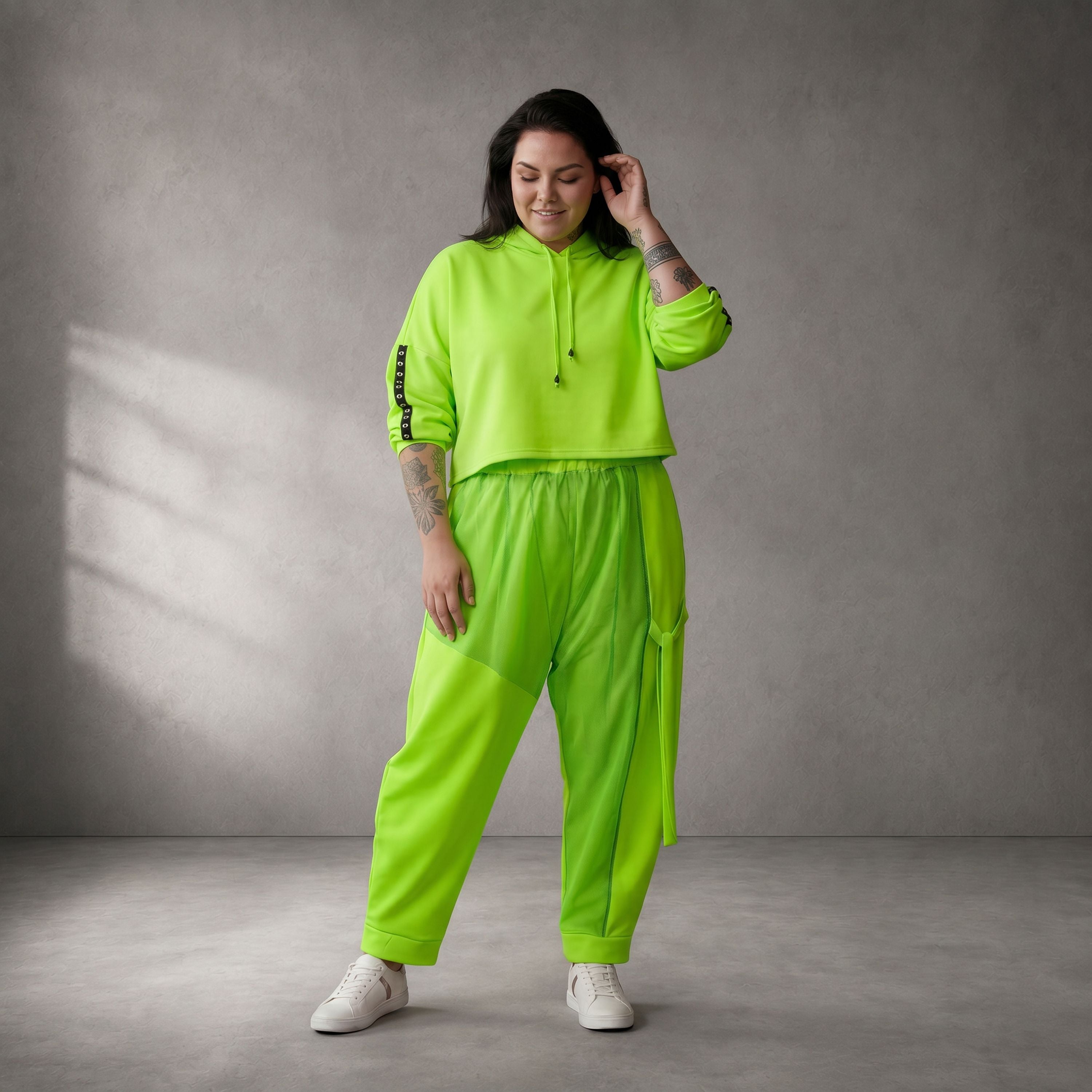 Damen Hose Lagenlook Neongrün, femininer Schnitt, Oversize große Größen – Funky Diva
