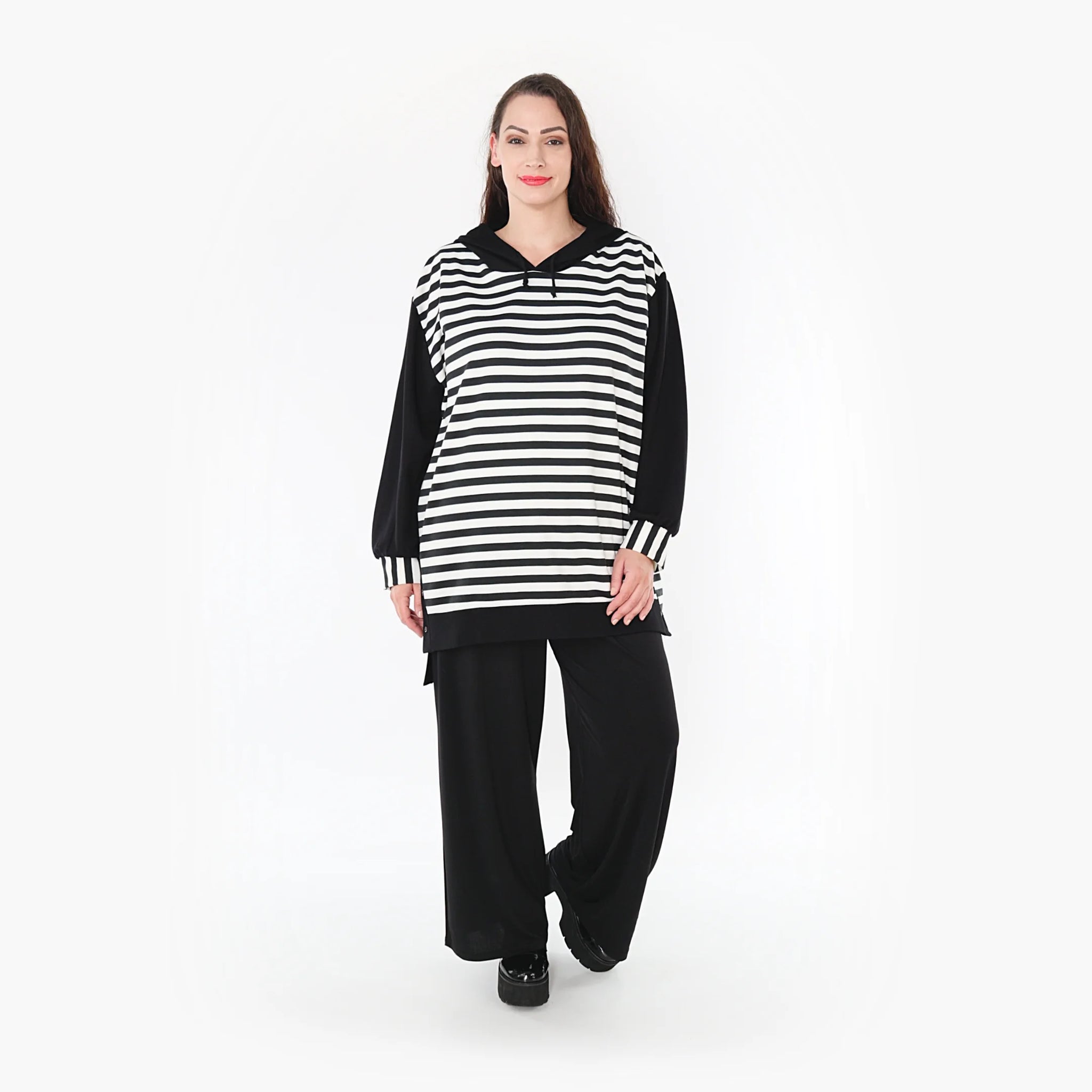 Bigshirt from AKH Fashion made of viscose in a straight shape, 1366.06988, Black-White, Unusual 