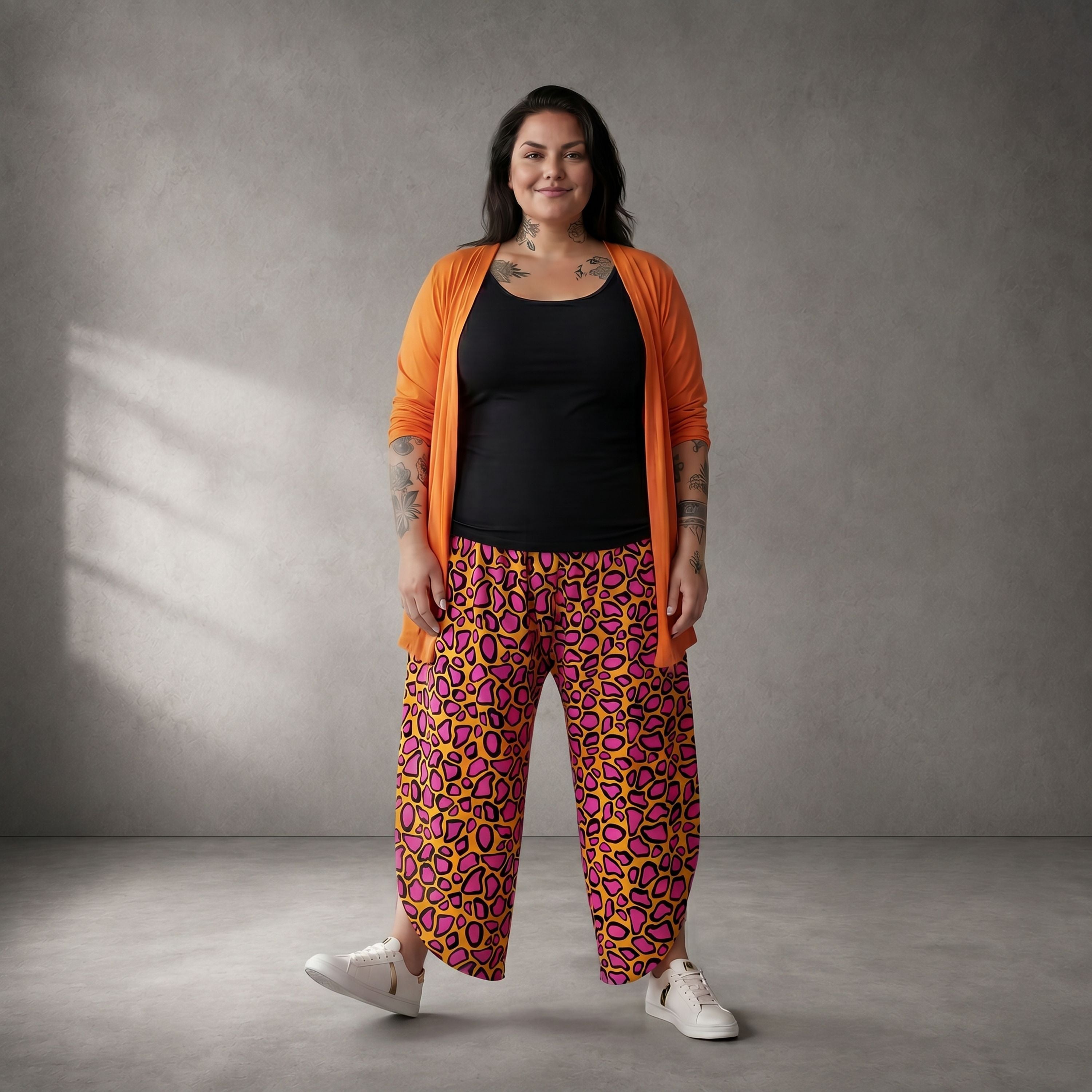 Fliessende Ballonhose in OrangePinkSchwarz aus Viskose leger ausgefallen Lagenlook luftig