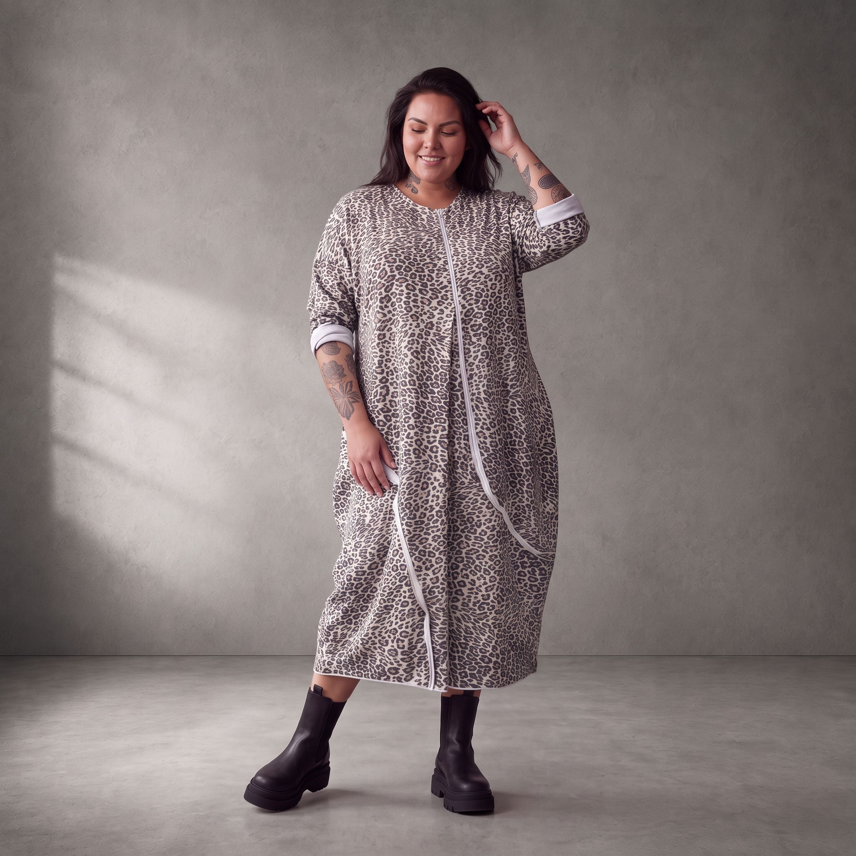 Damen Kleid Lagenlook Baumwolle Schwarz/Weiß, Ballonschnitt, Langarm, Seitentaschen, Oversize große Größen – Funky Diva