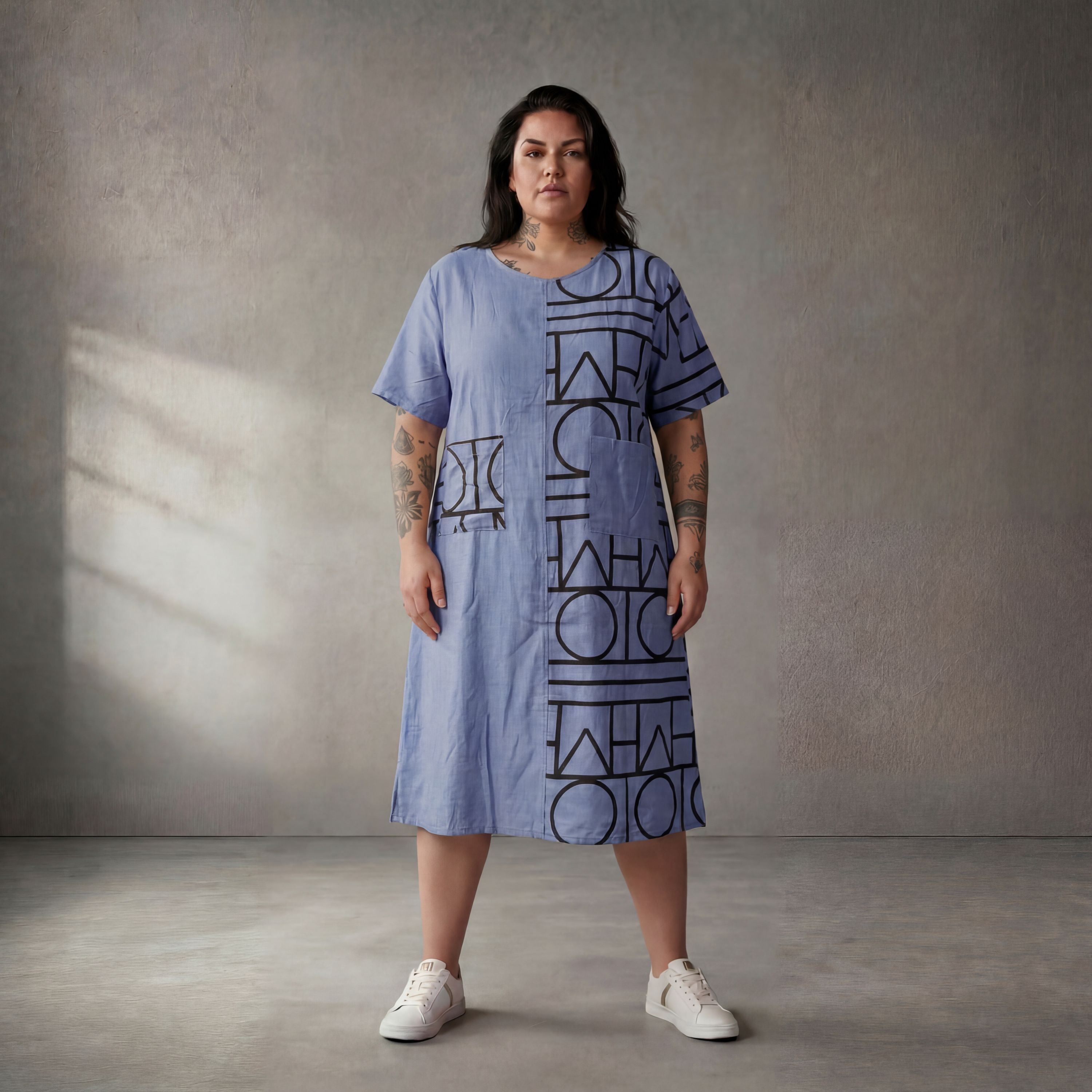 Leichtes blaues Viskoseleinen Shirt luftig im legeren Oversize Lagenlook zeitlos chic