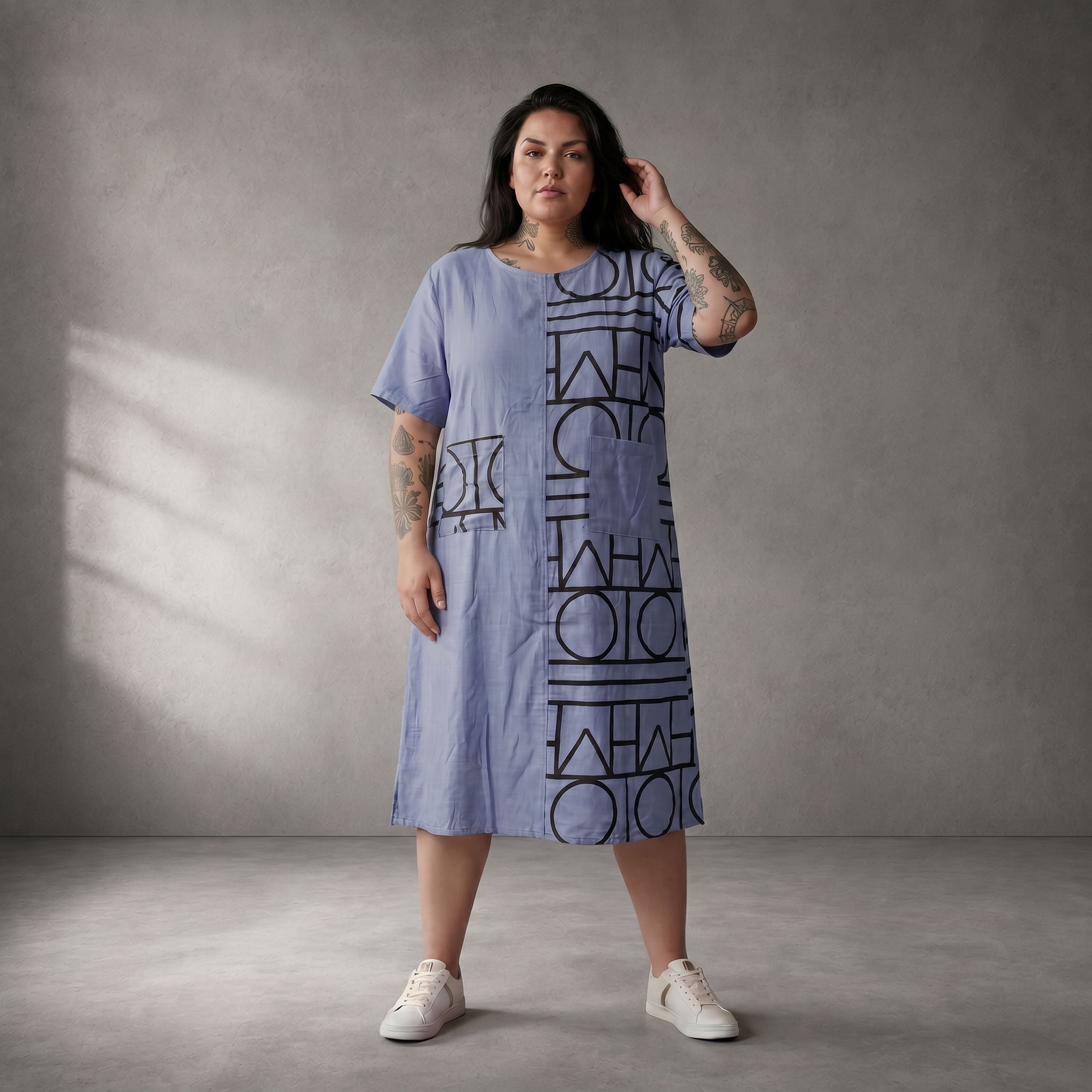 Leichtes blaues Viskoseleinen Shirt luftig im legeren Oversize Lagenlook zeitlos chic