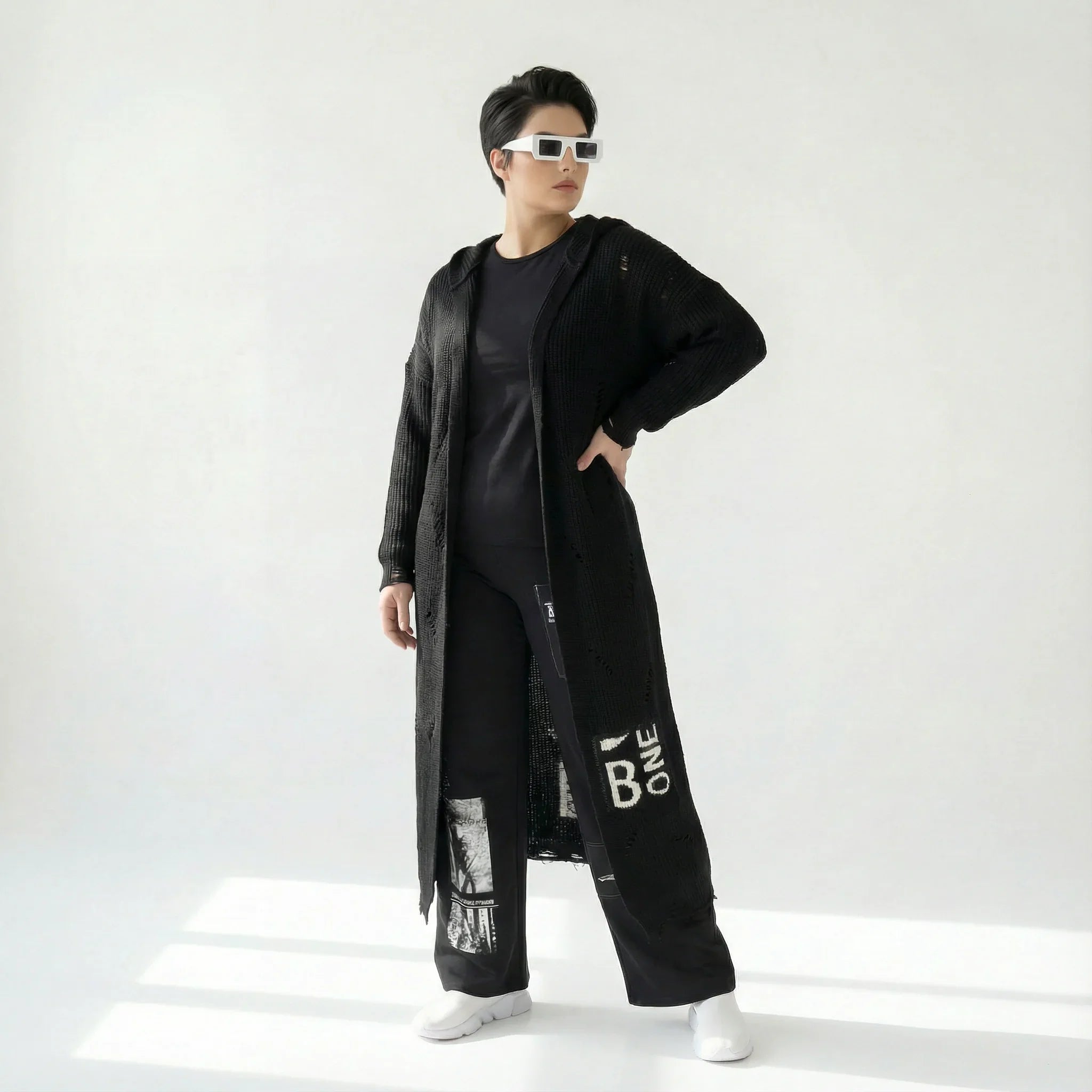 Oversize Grobstrick Cardigan mit Schrift Applikationen Übergang B One Damenmode jetzt bei Modeare entdecken
