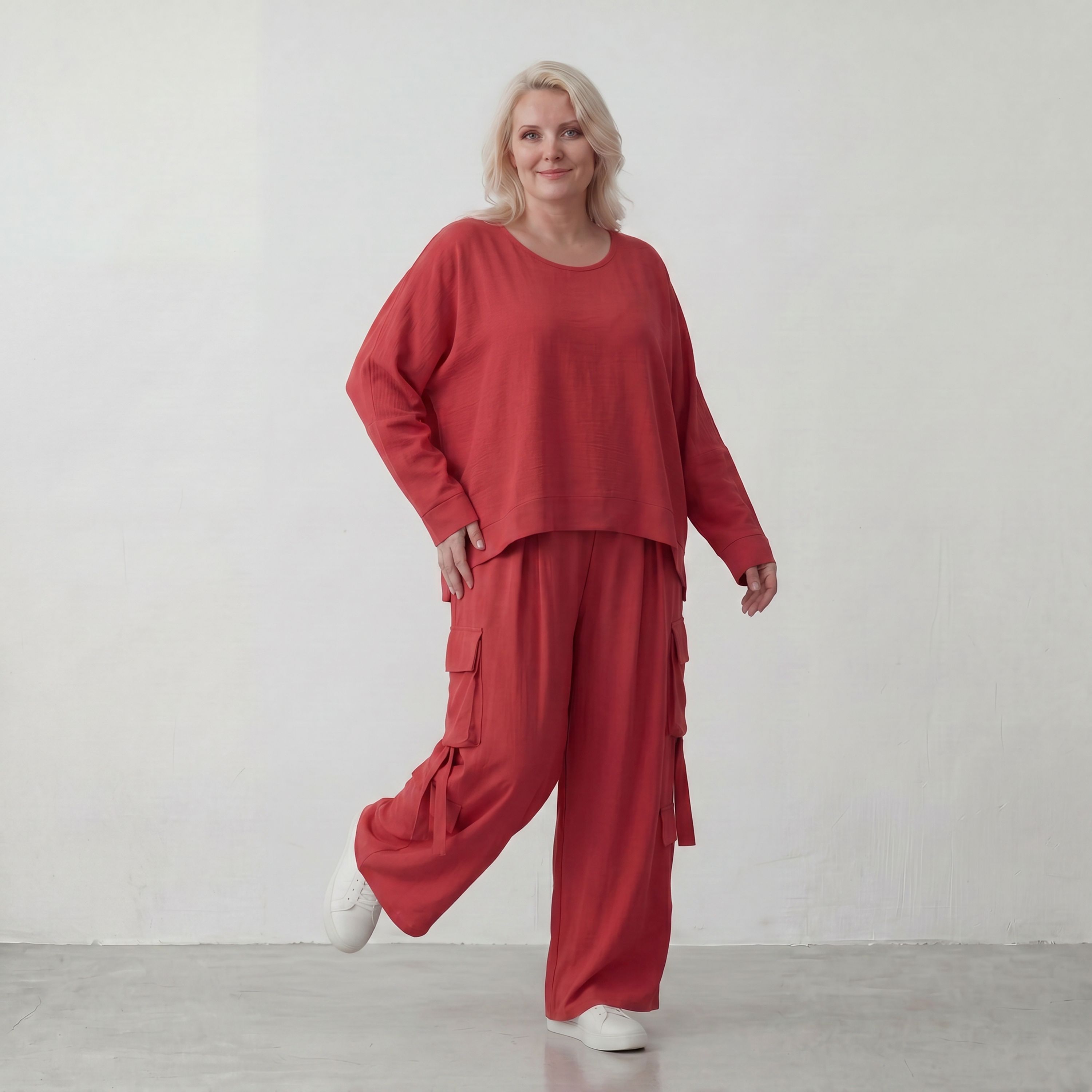 Fuchsia Ballonhose im Lagenlook Oversize leger ausgefallen mit Fransen Flügeltaschen cool