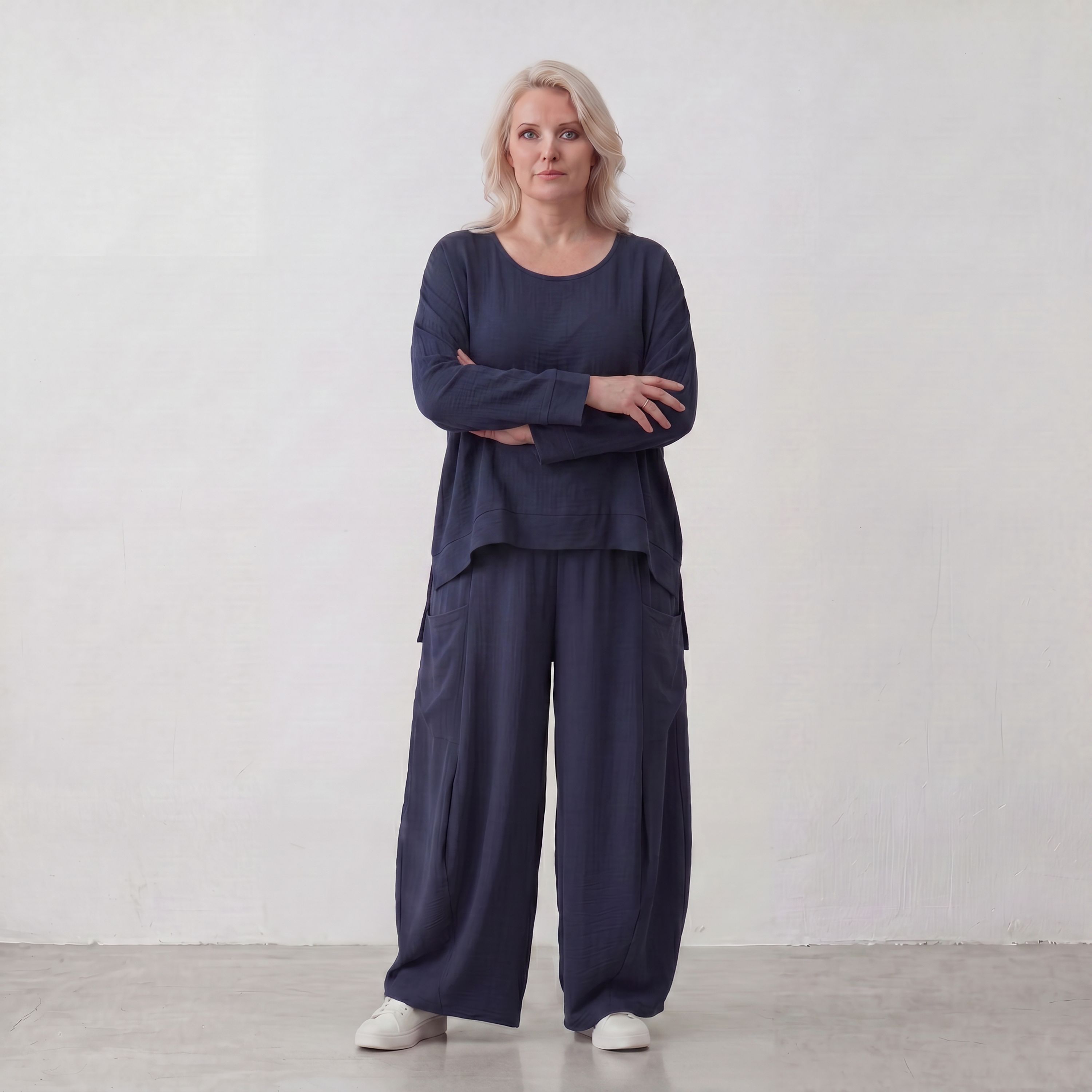 Leichter Lagenlook Überwurf in Marine mit Leinenanteil Oversize zeitlos leger modern neu
