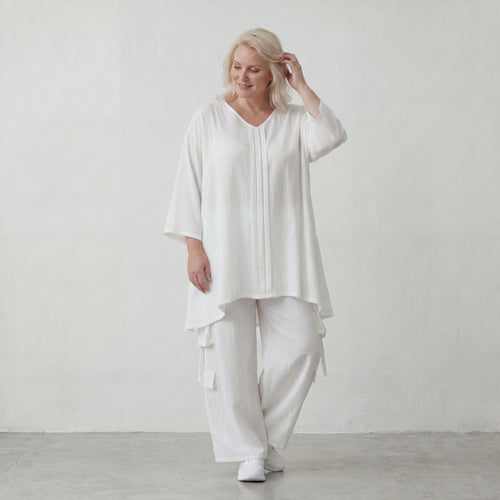 Zeitloses Weißes Leinenlook Shirt in A Linie leger Oversize Lagenlook federleicht luftig