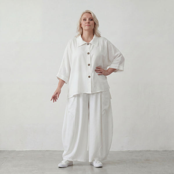 Zeitlose Weiß Leinenoptik Bluse im Oversize Lagenlook leger luftig weich modern stilvoll